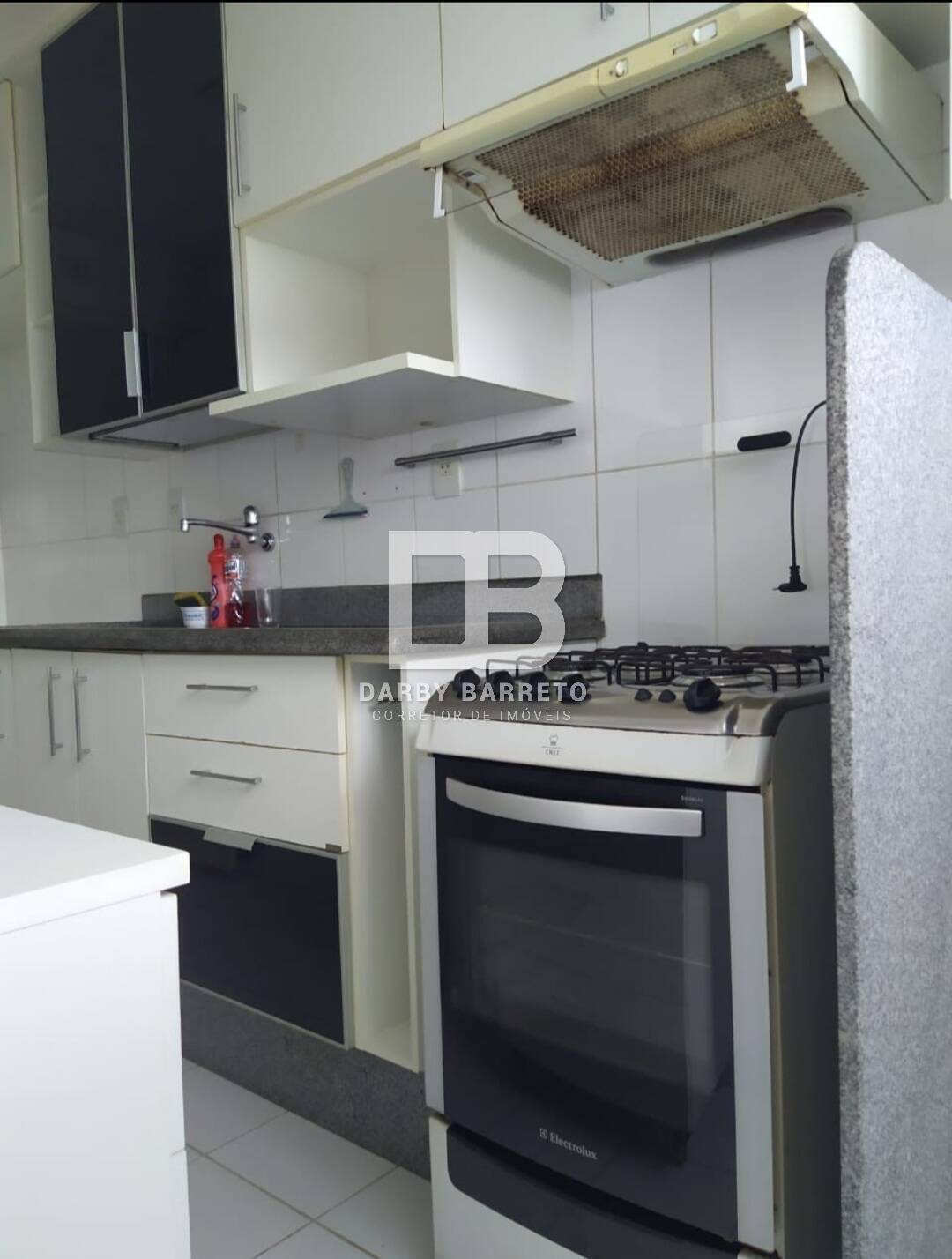 Apartamento à venda com 2 quartos, 72m² - Foto 9