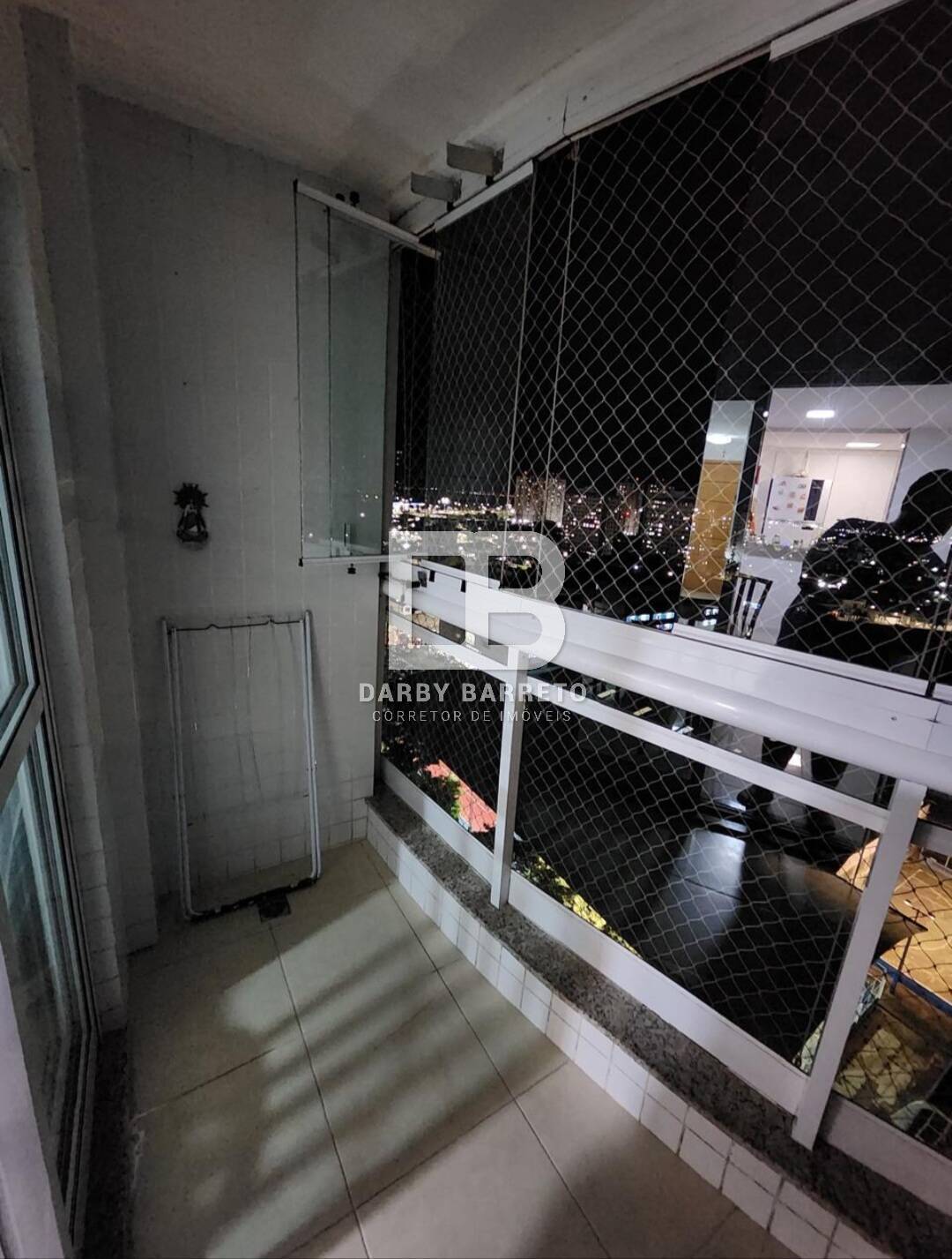 Apartamento à venda com 2 quartos, 55m² - Foto 2