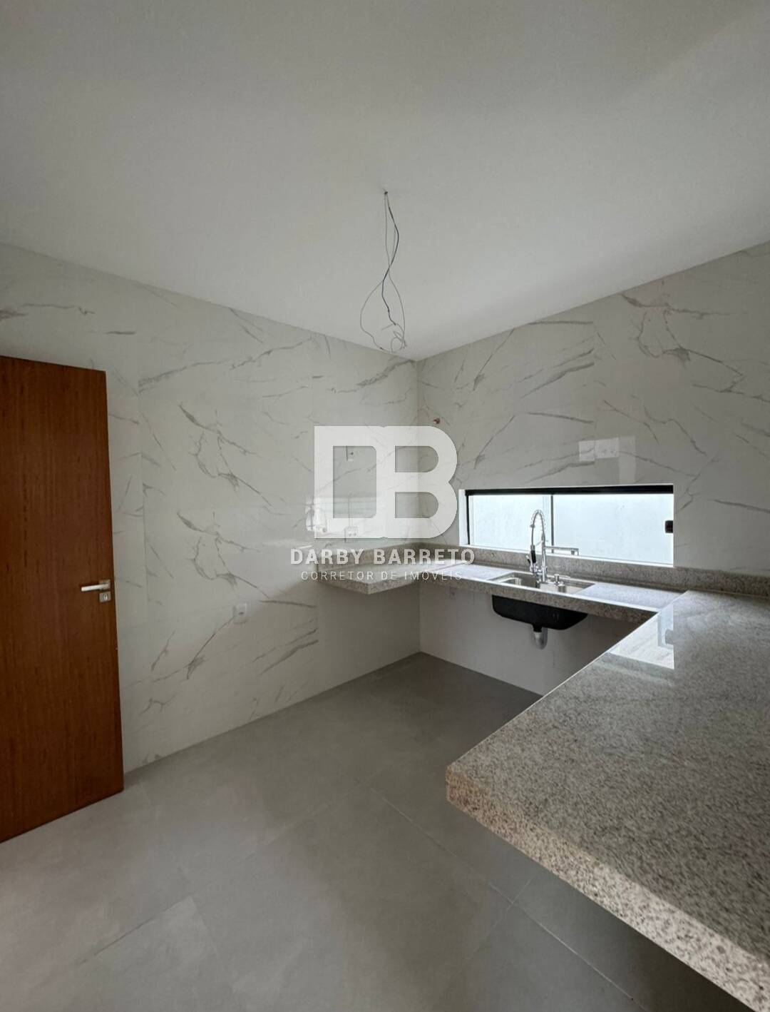 Casa de Condomínio à venda com 3 quartos, 210m² - Foto 10