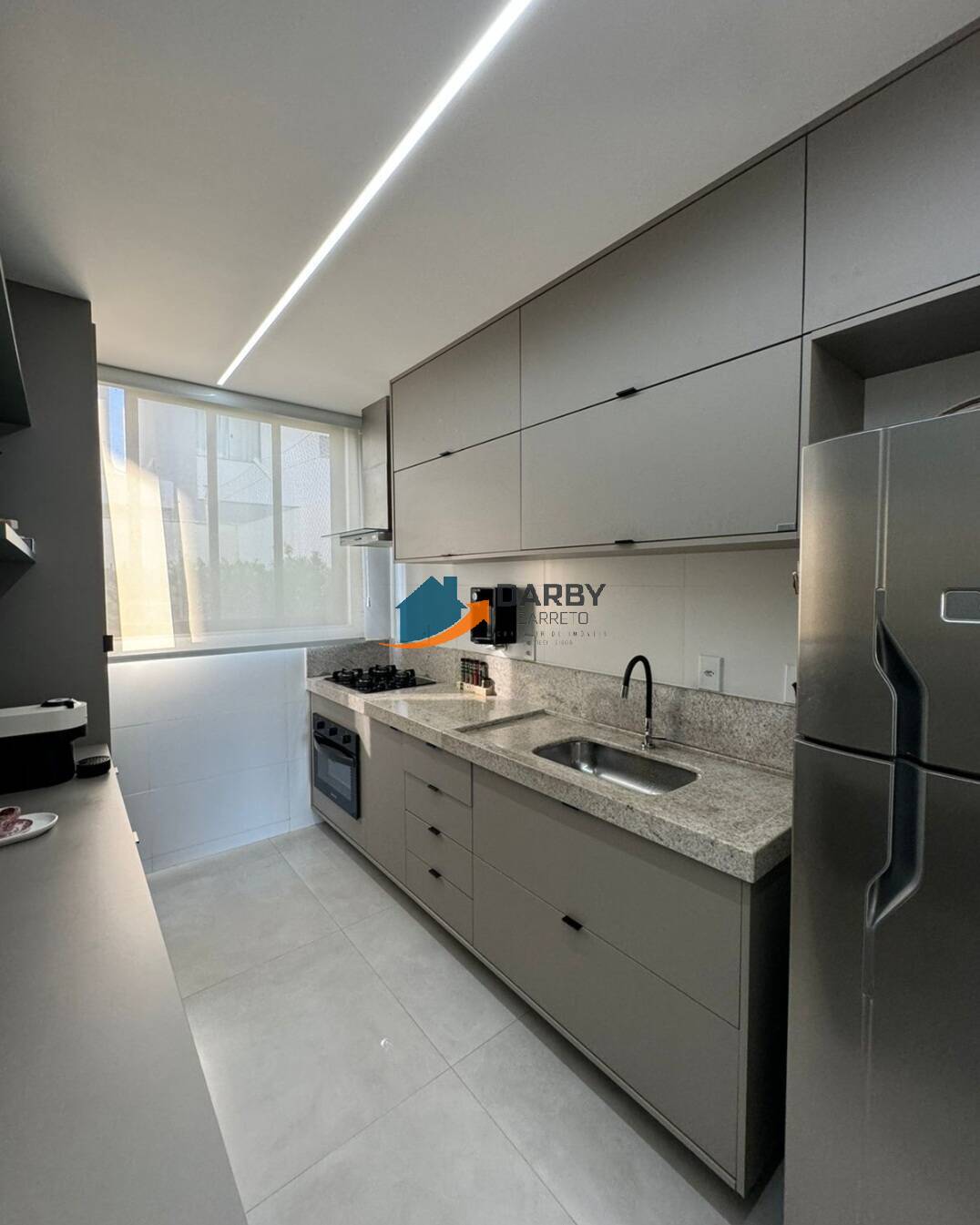 Apartamento à venda com 3 quartos, 167m² - Foto 17
