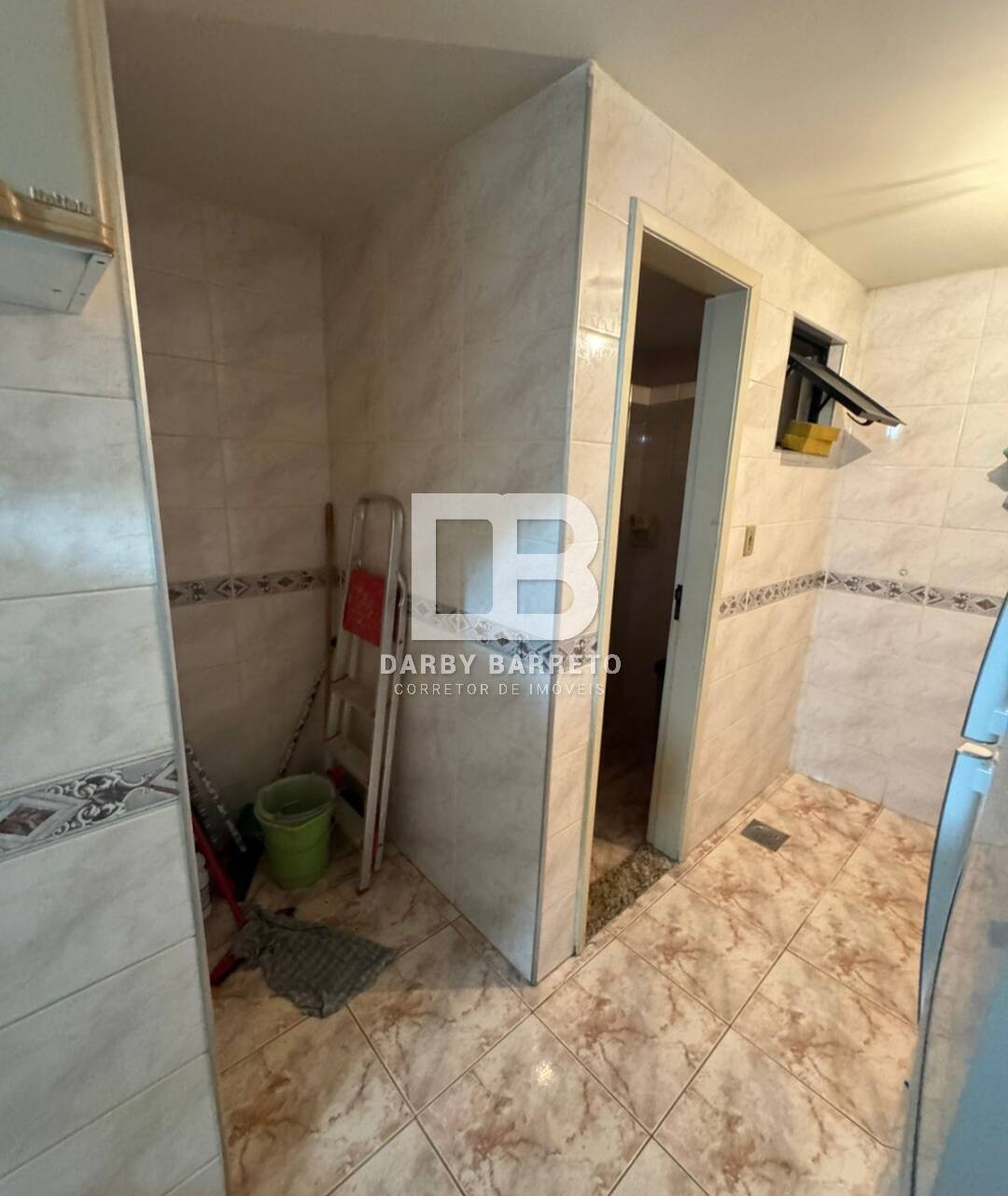 Apartamento à venda com 3 quartos, 97m² - Foto 11