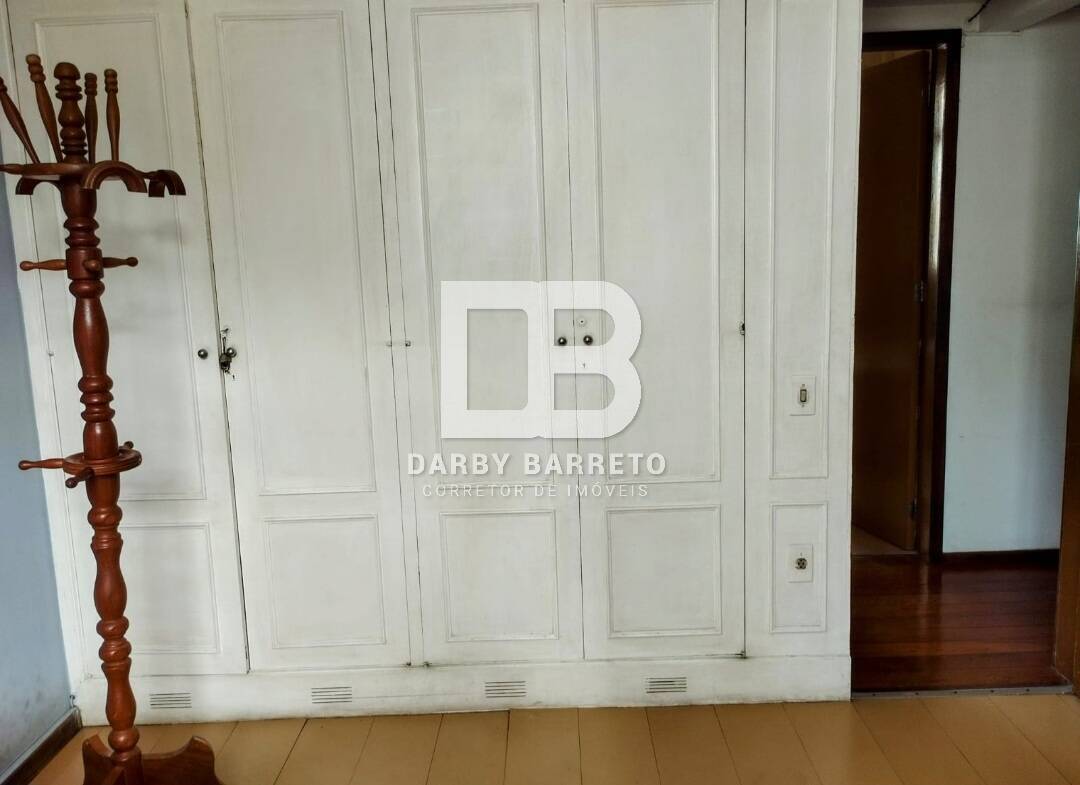 Apartamento para alugar com 3 quartos, 150m² - Foto 13