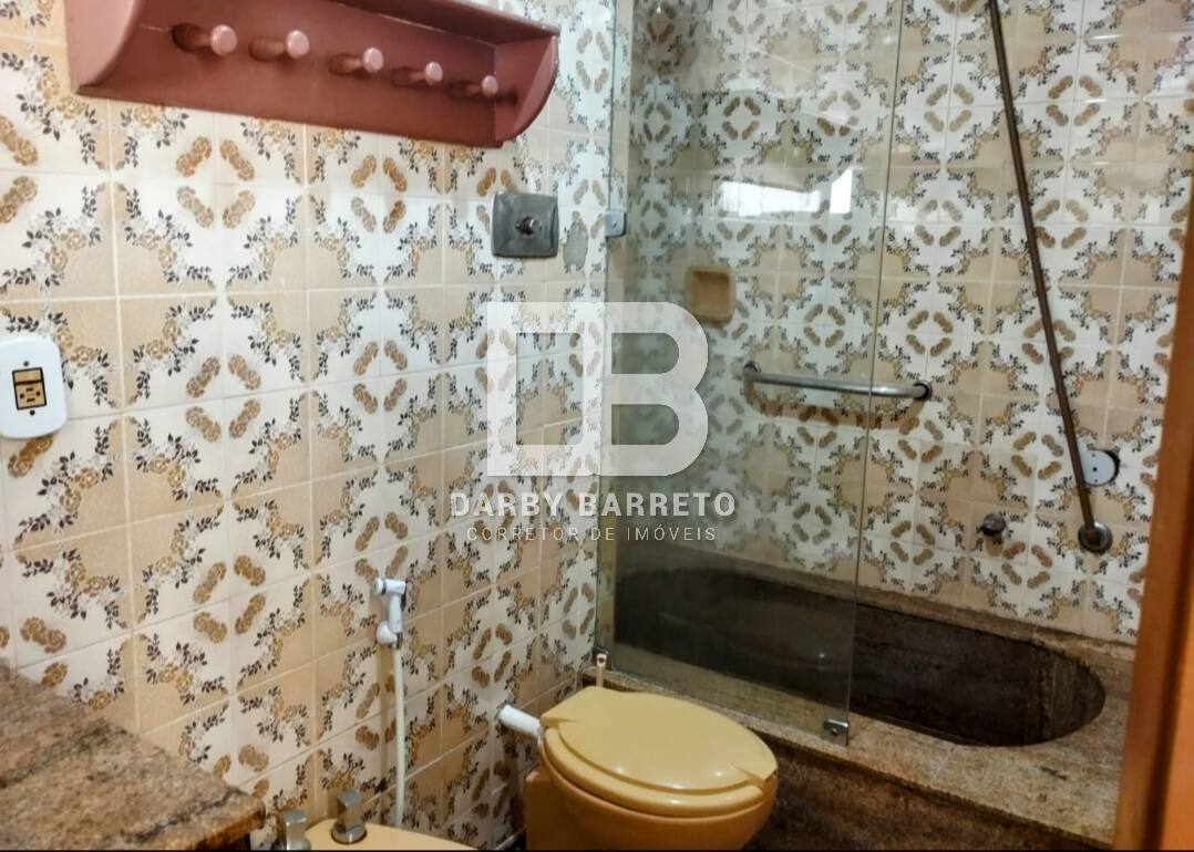 Apartamento para alugar com 3 quartos, 150m² - Foto 15
