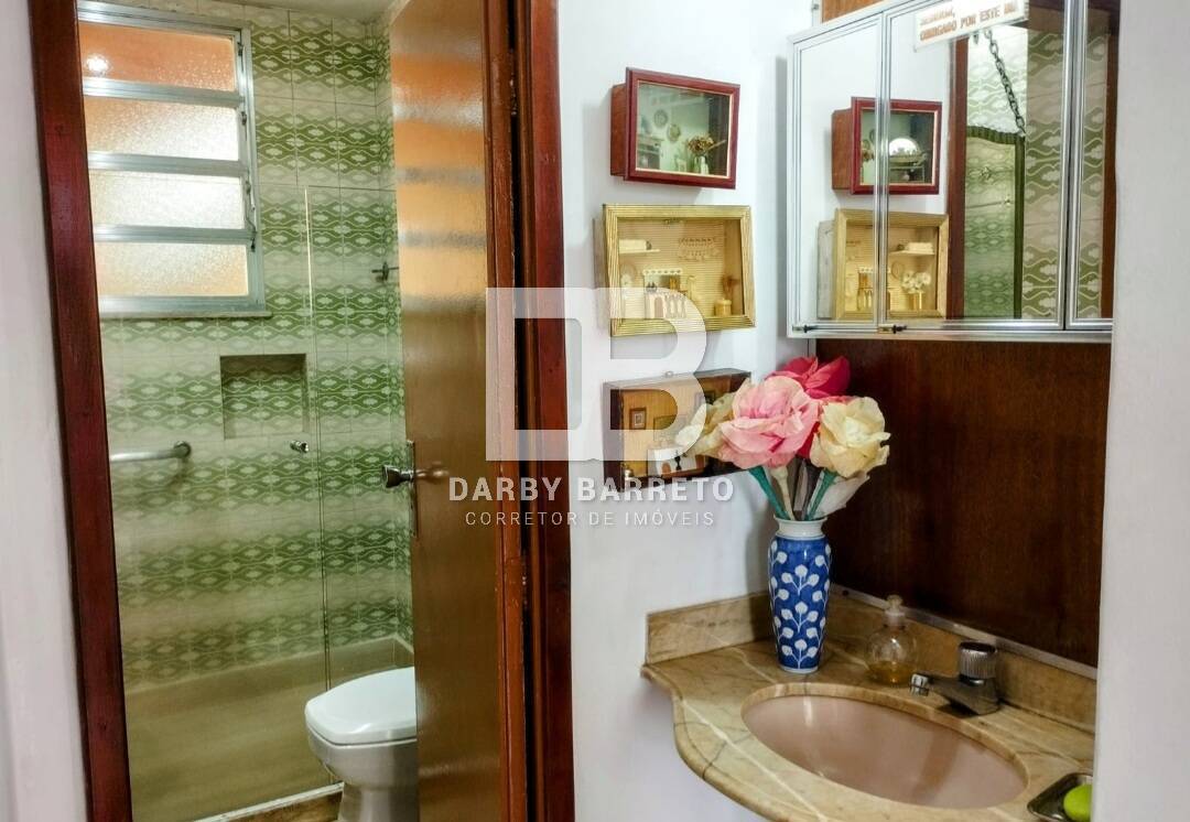 Apartamento para alugar com 3 quartos, 150m² - Foto 16