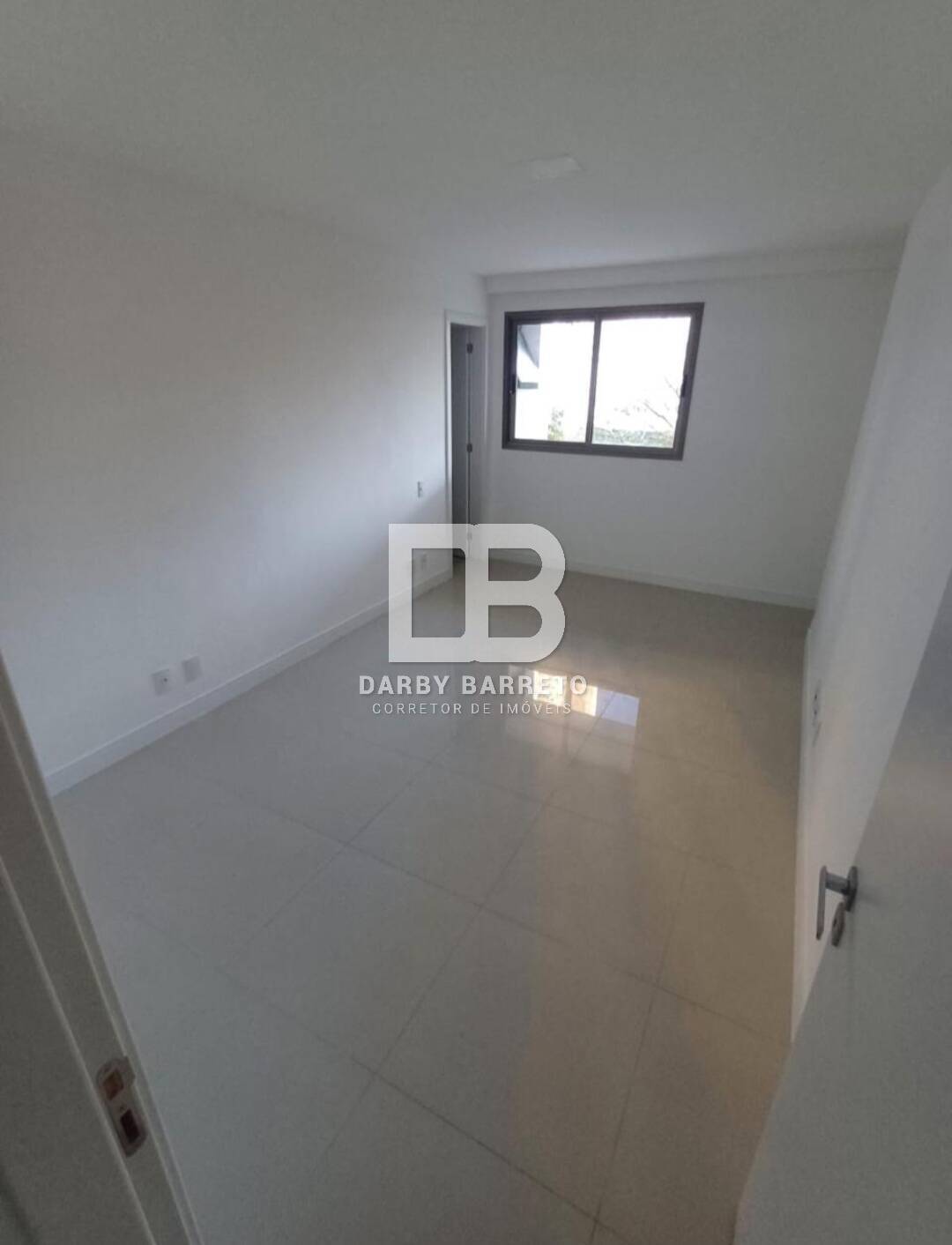 Apartamento à venda com 3 quartos, 115m² - Foto 5