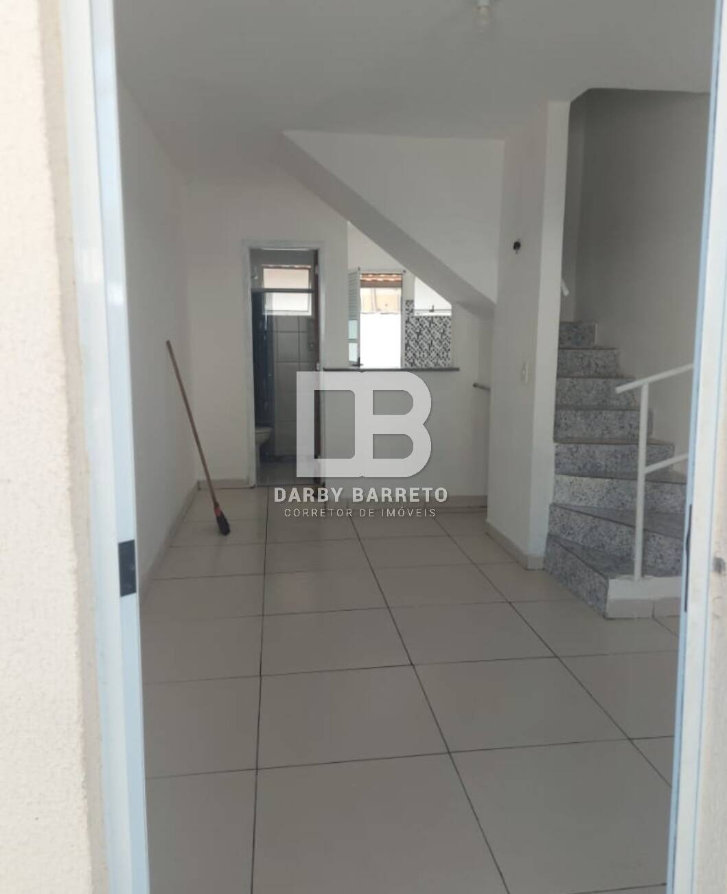Casa de Condomínio à venda com 2 quartos, 70m² - Foto 4