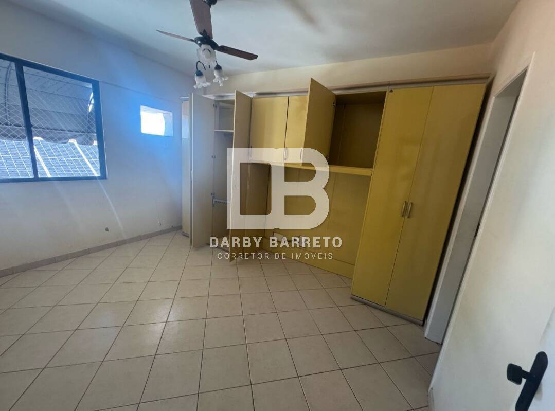 Apartamento à venda com 2 quartos, 72m² - Foto 4