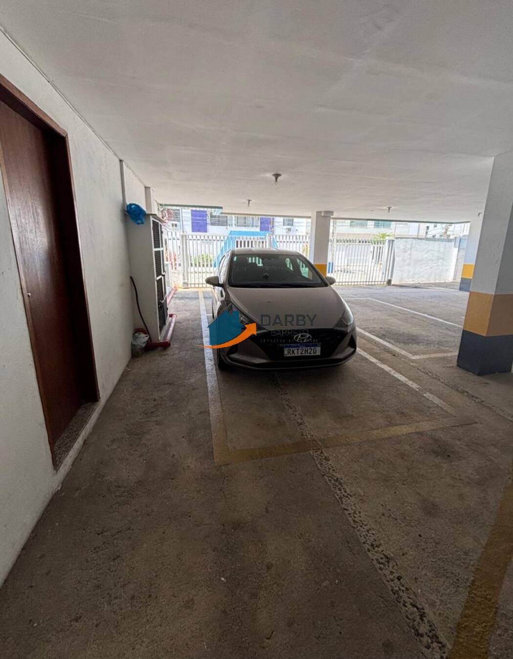 Apartamento para alugar com 2 quartos, 80m² - Foto 28