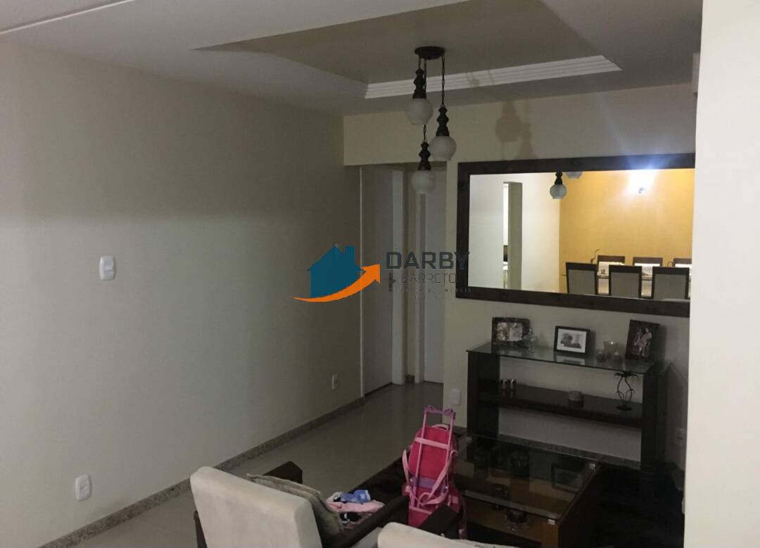Casa à venda com 3 quartos, 300m² - Foto 3