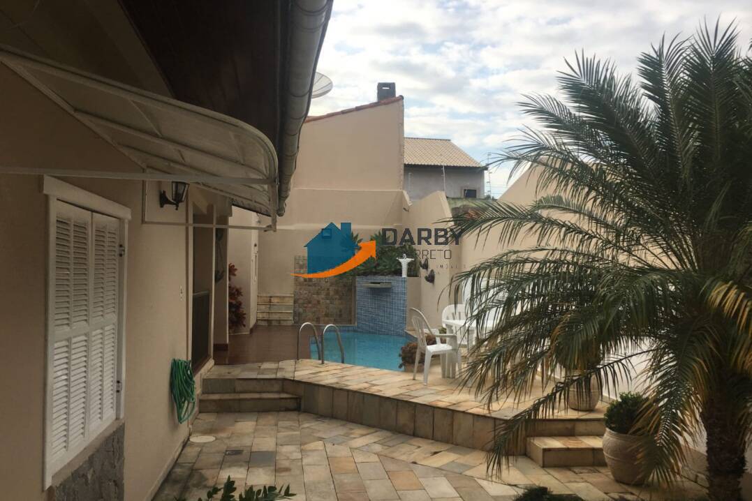 Casa à venda com 3 quartos, 300m² - Foto 18