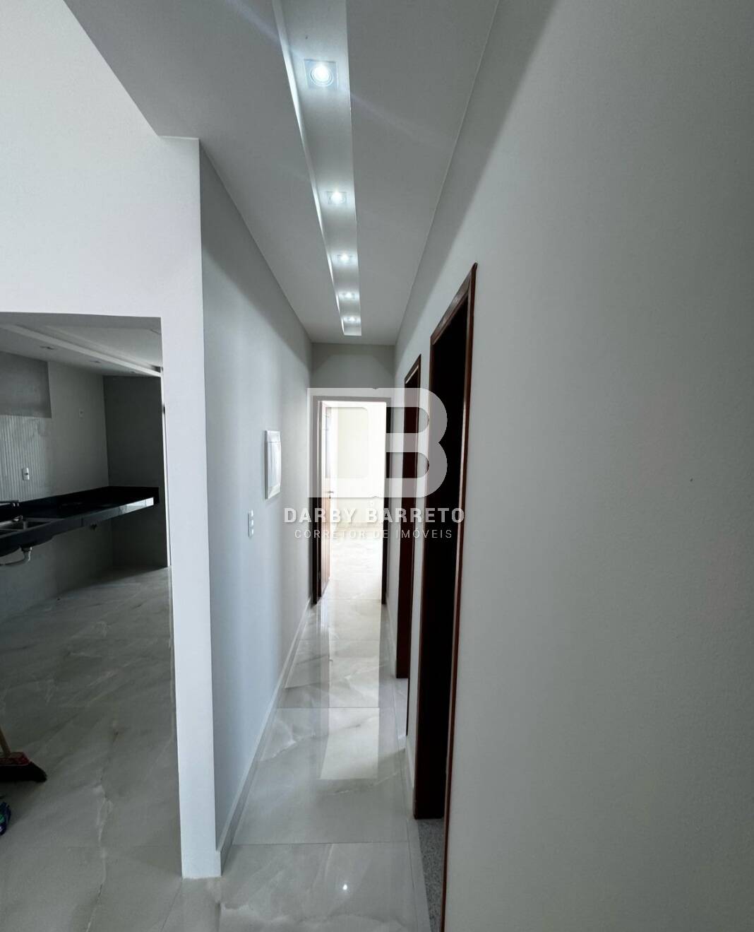Casa à venda com 3 quartos, 96m² - Foto 10