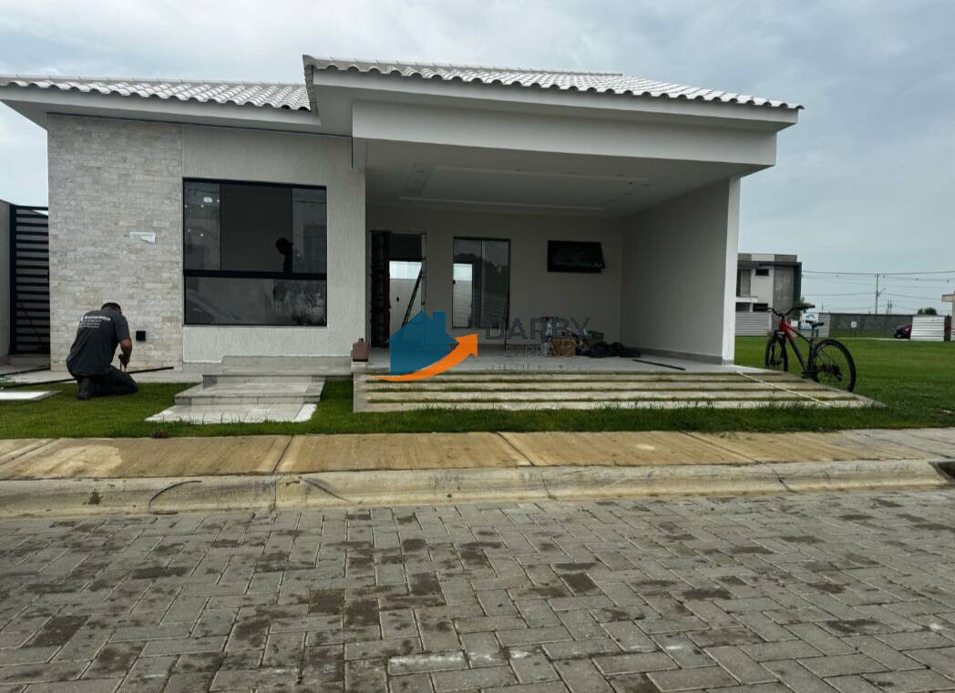 Casa à venda com 3 quartos, 120m² - Foto 2