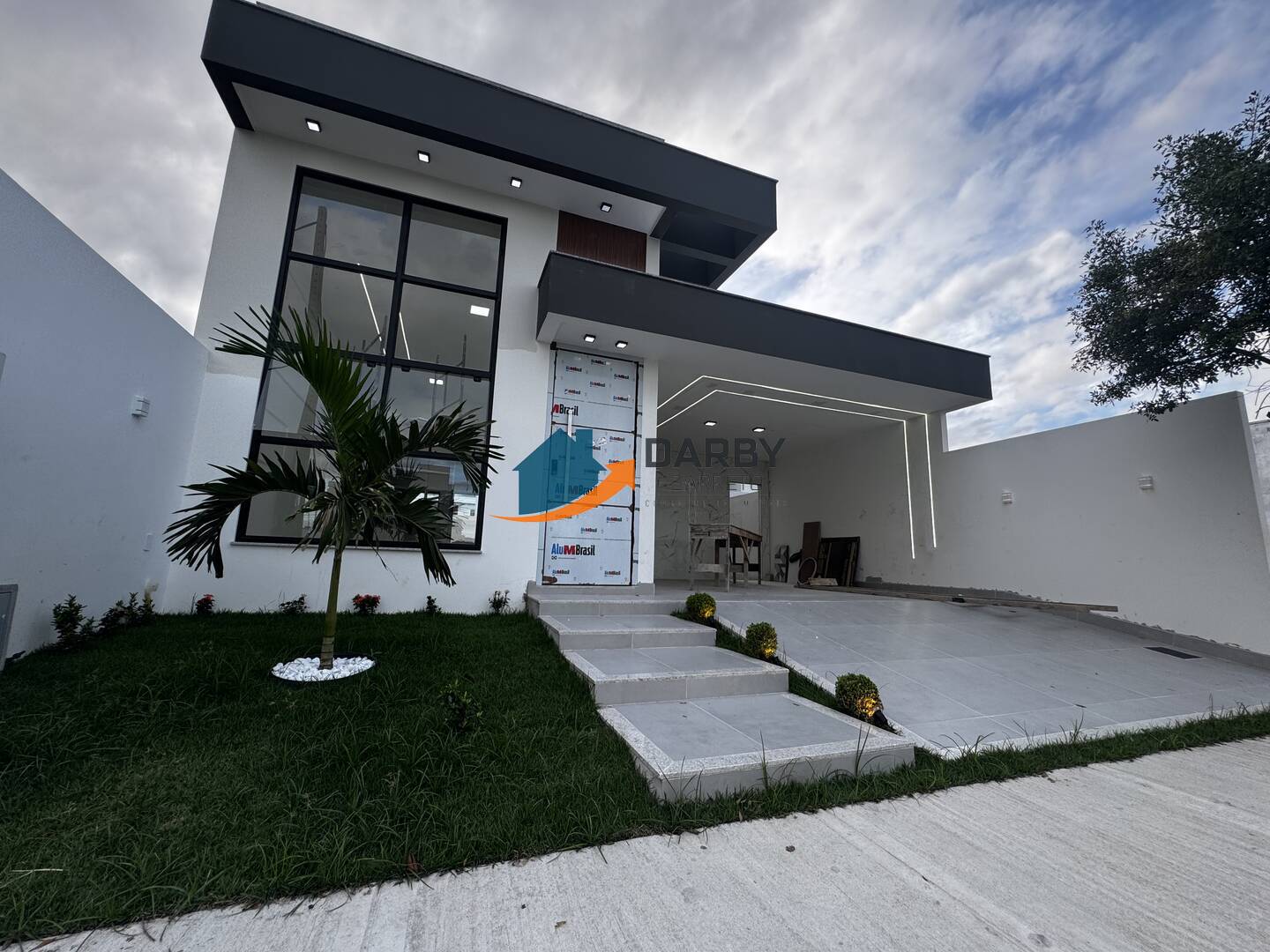 Casa de Condomínio à venda com 3 quartos, 125m² - Foto 1