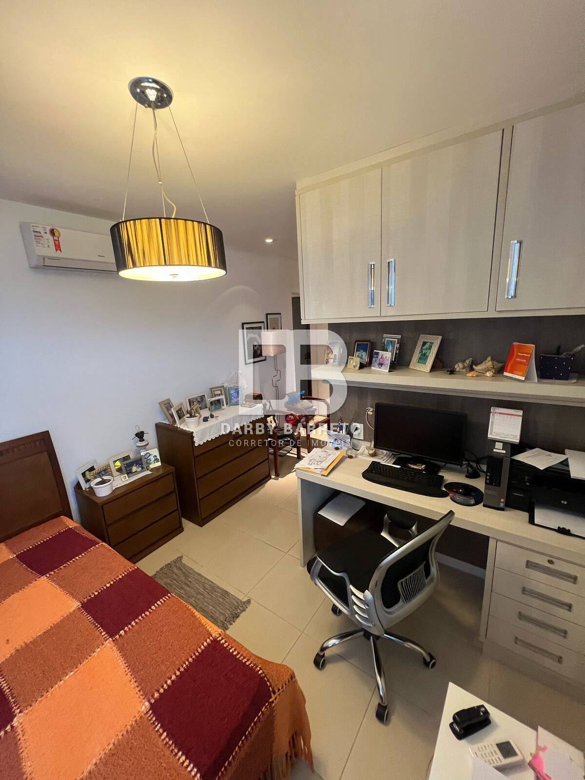 Apartamento à venda com 4 quartos, 180m² - Foto 11