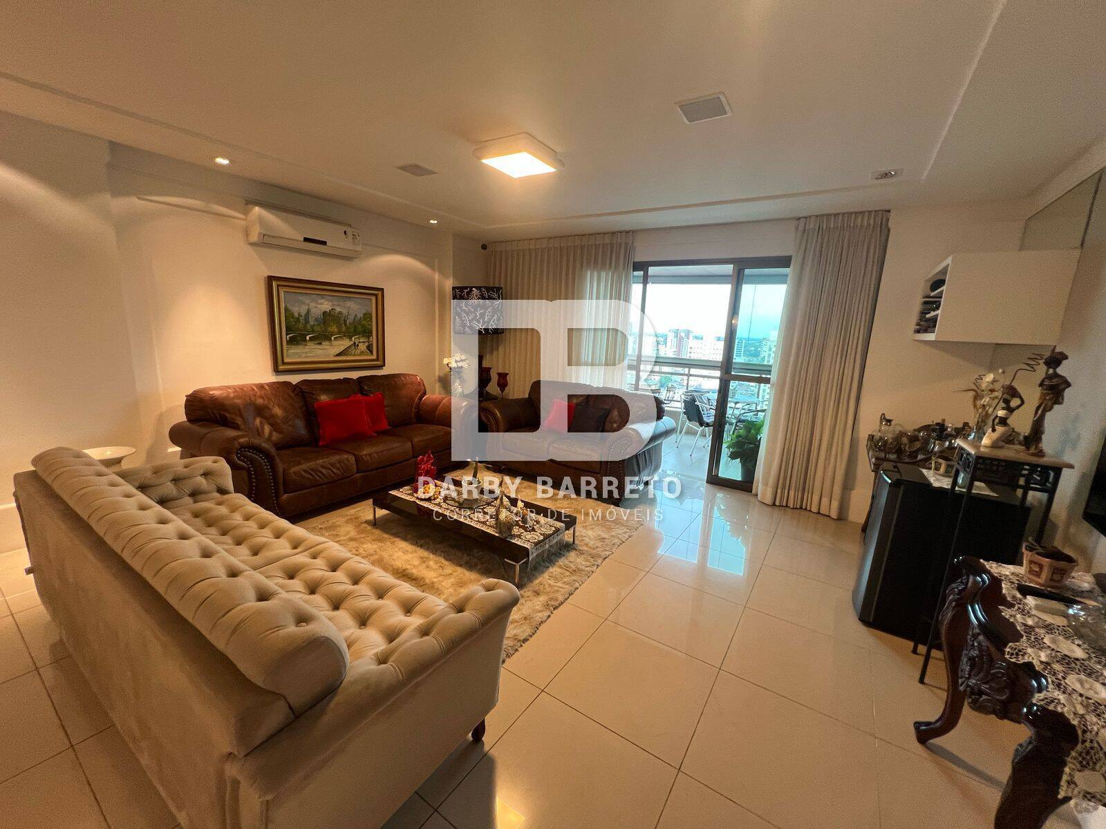 Apartamento à venda com 4 quartos, 180m² - Foto 3