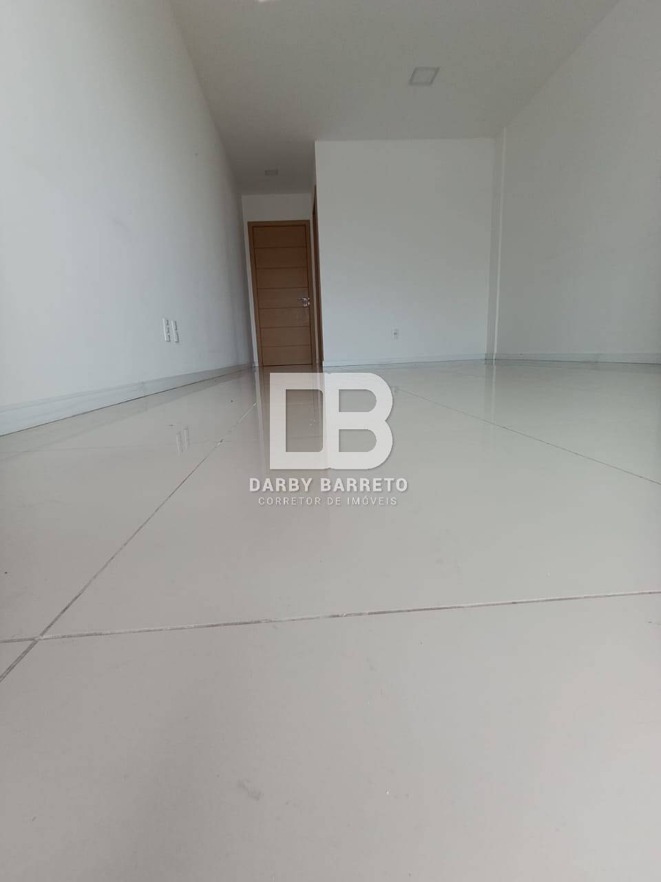 Apartamento à venda com 2 quartos, 67m² - Foto 17