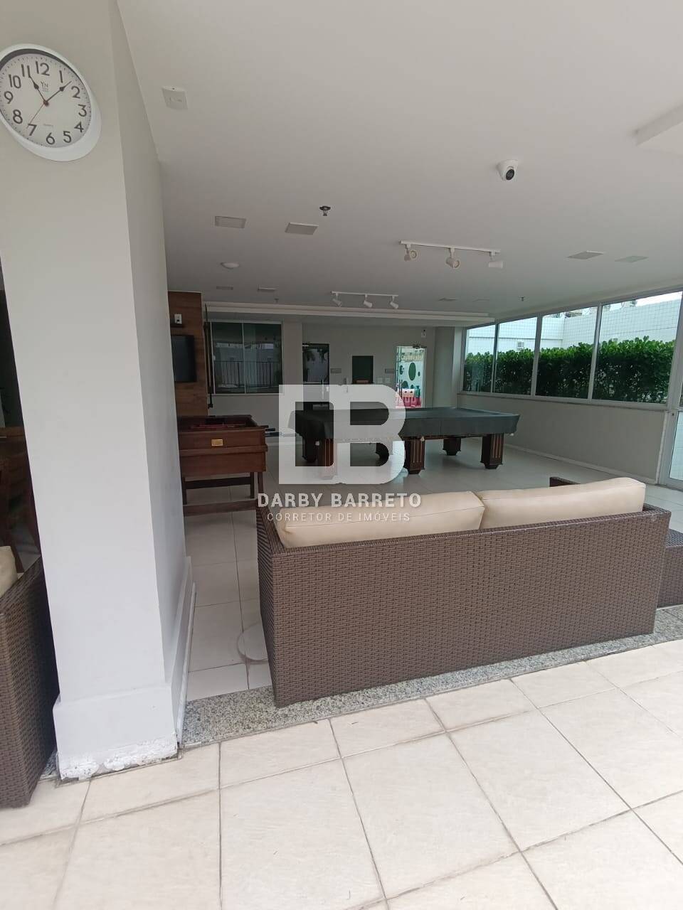 Apartamento à venda com 2 quartos, 67m² - Foto 14