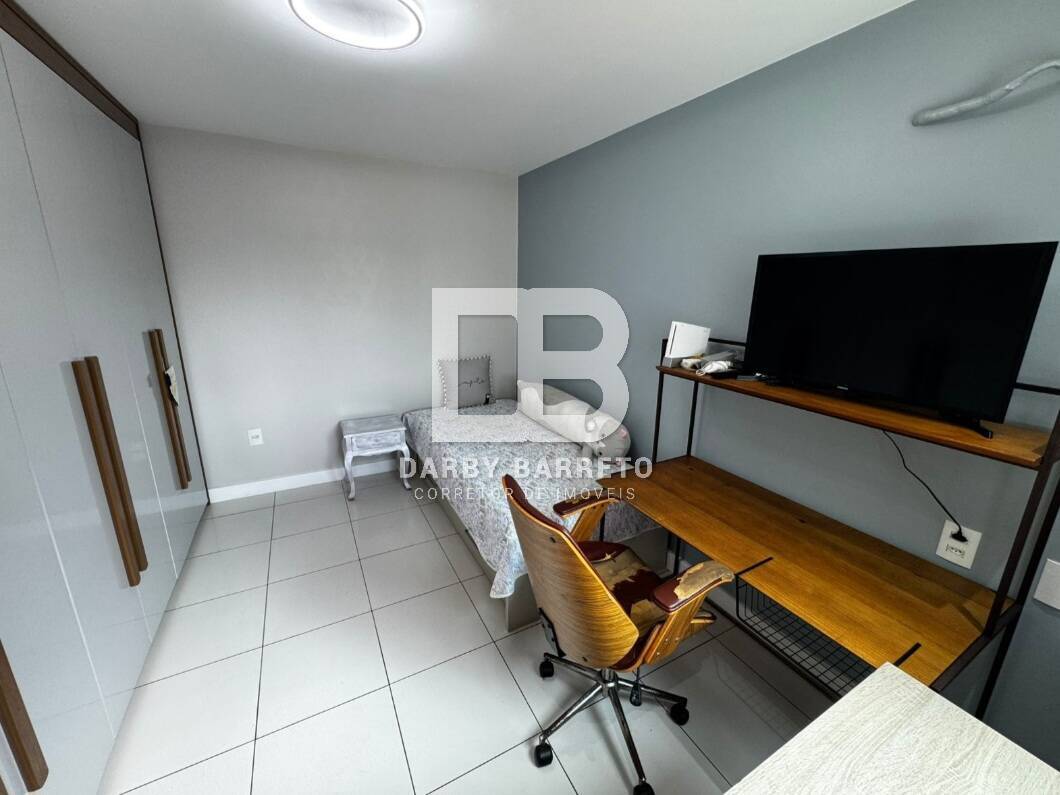 Casa de Condomínio à venda com 4 quartos, 283m² - Foto 14