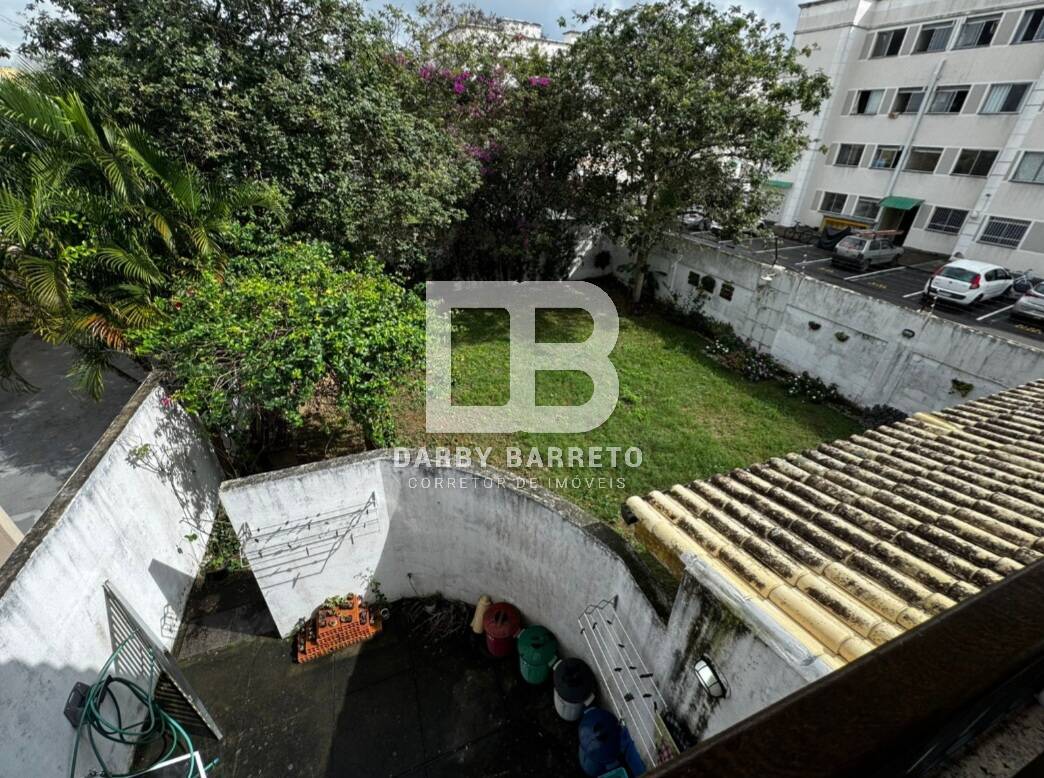 Casa de Condomínio à venda com 4 quartos, 283m² - Foto 16
