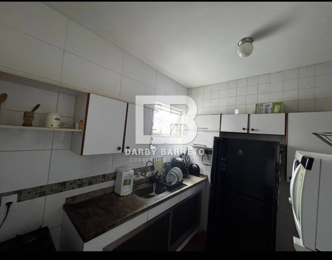 Apartamento à venda com 2 quartos, 80m² - Foto 13