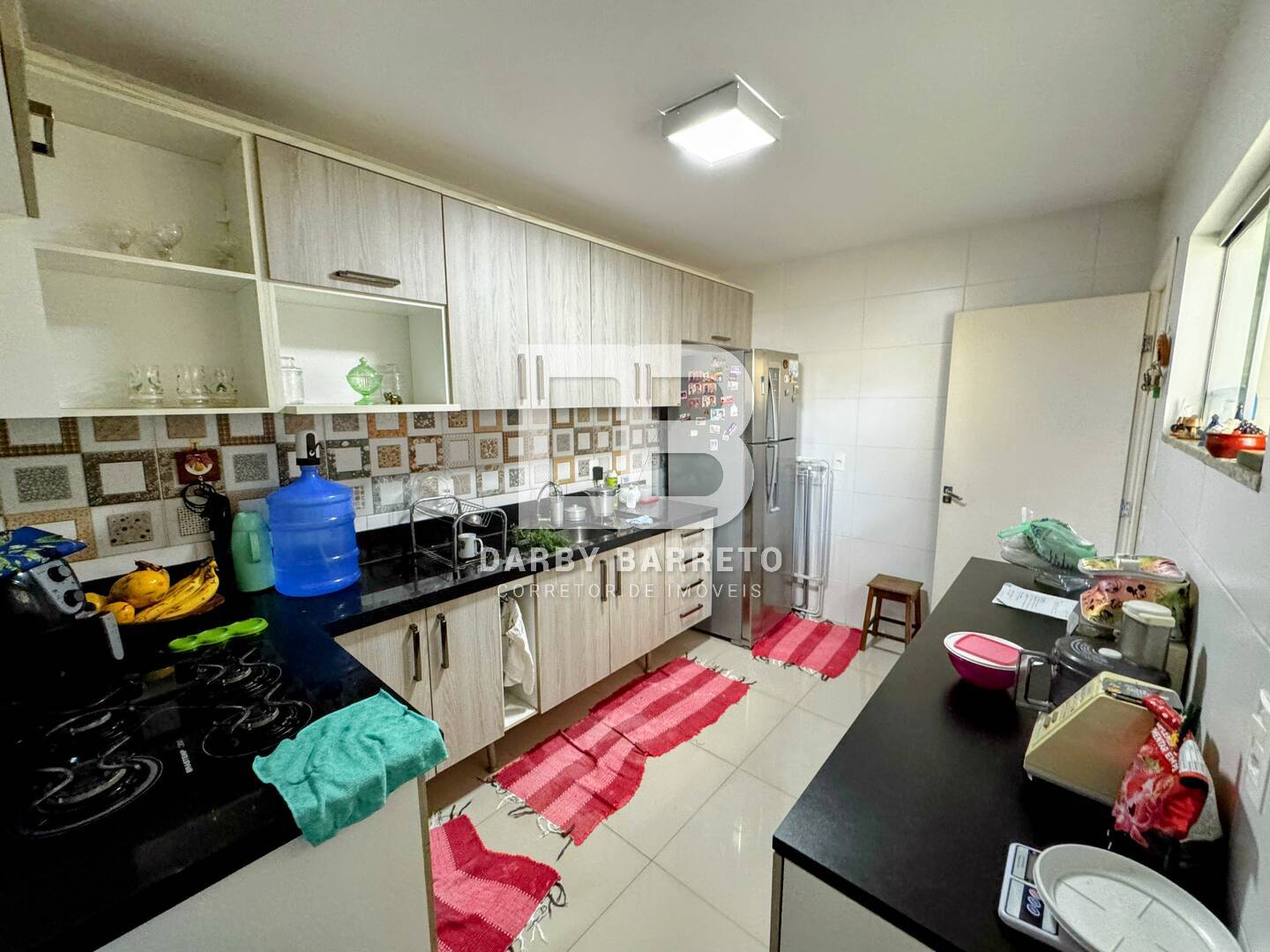 Casa à venda com 3 quartos, 110m² - Foto 4