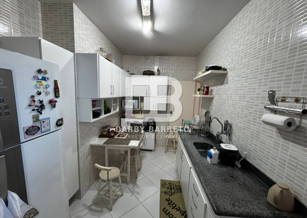 Apartamento à venda com 2 quartos, 72m² - Foto 10