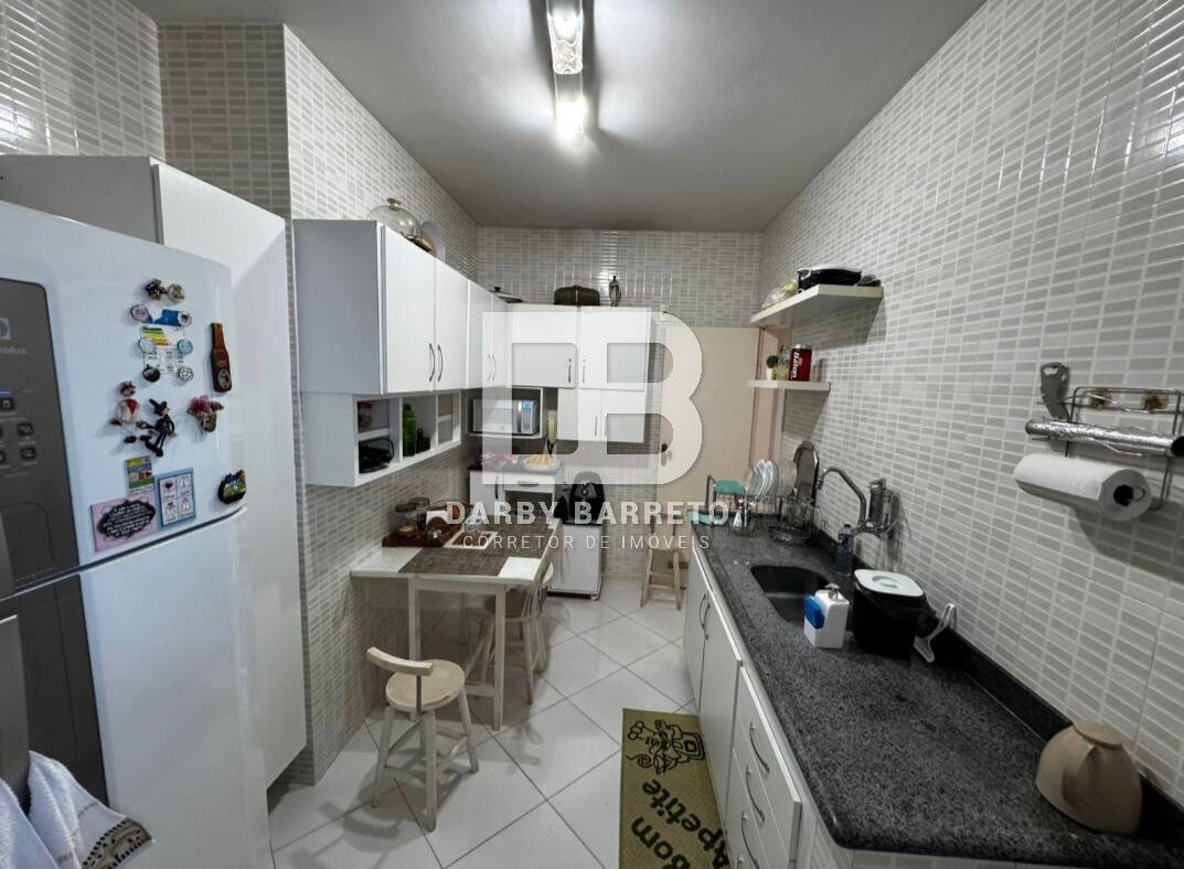 Apartamento à venda com 2 quartos, 72m² - Foto 11