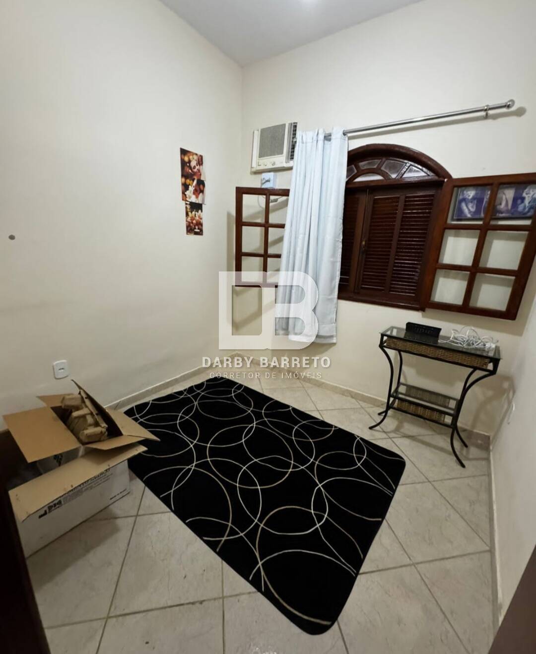Casa à venda com 3 quartos, 70m² - Foto 2