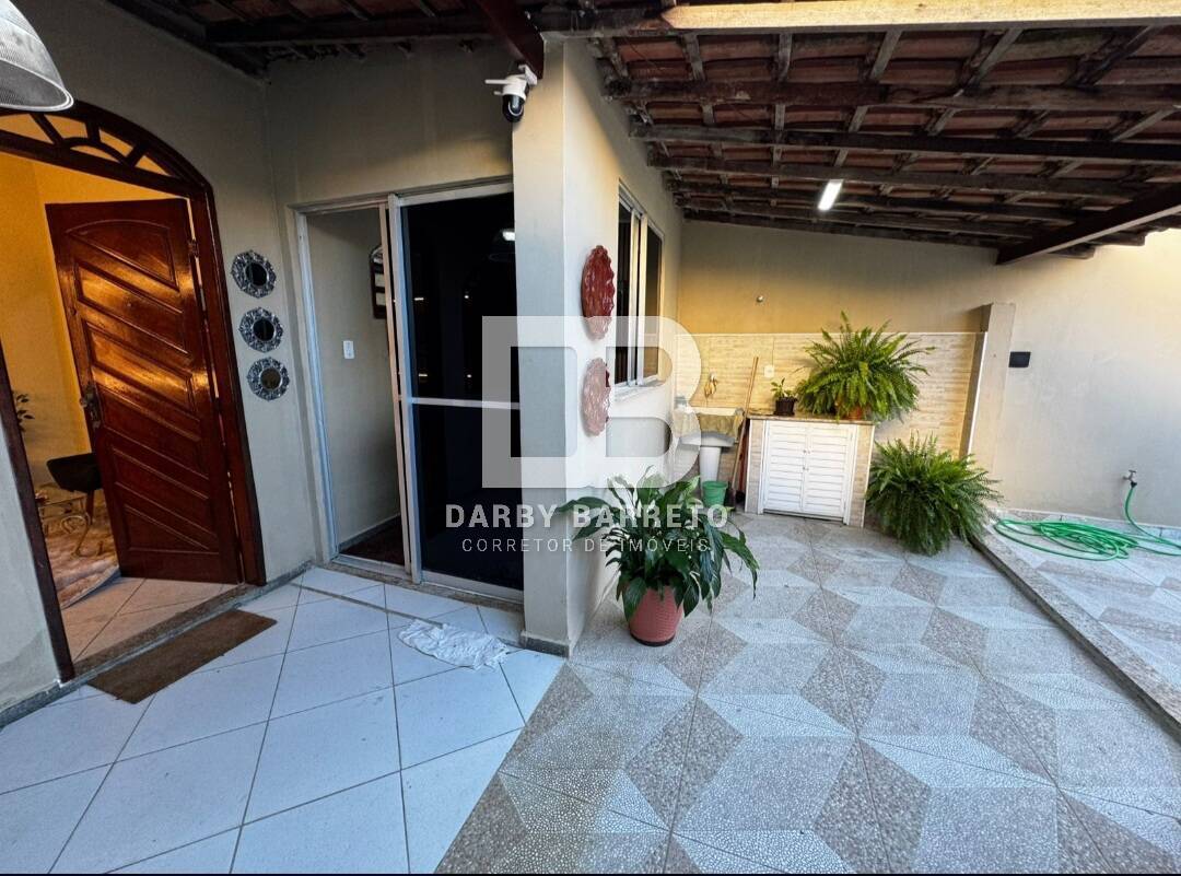 Casa à venda com 3 quartos, 70m² - Foto 7