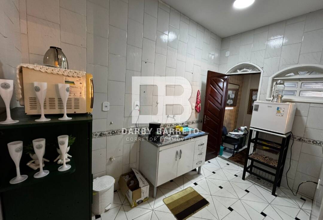 Casa à venda com 3 quartos, 70m² - Foto 10