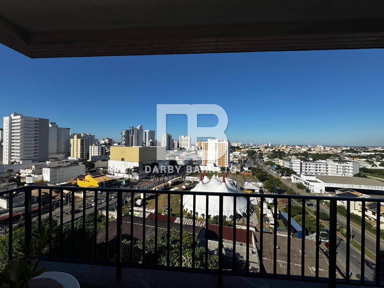 Apartamento à venda com 2 quartos, 60m² - Foto 2