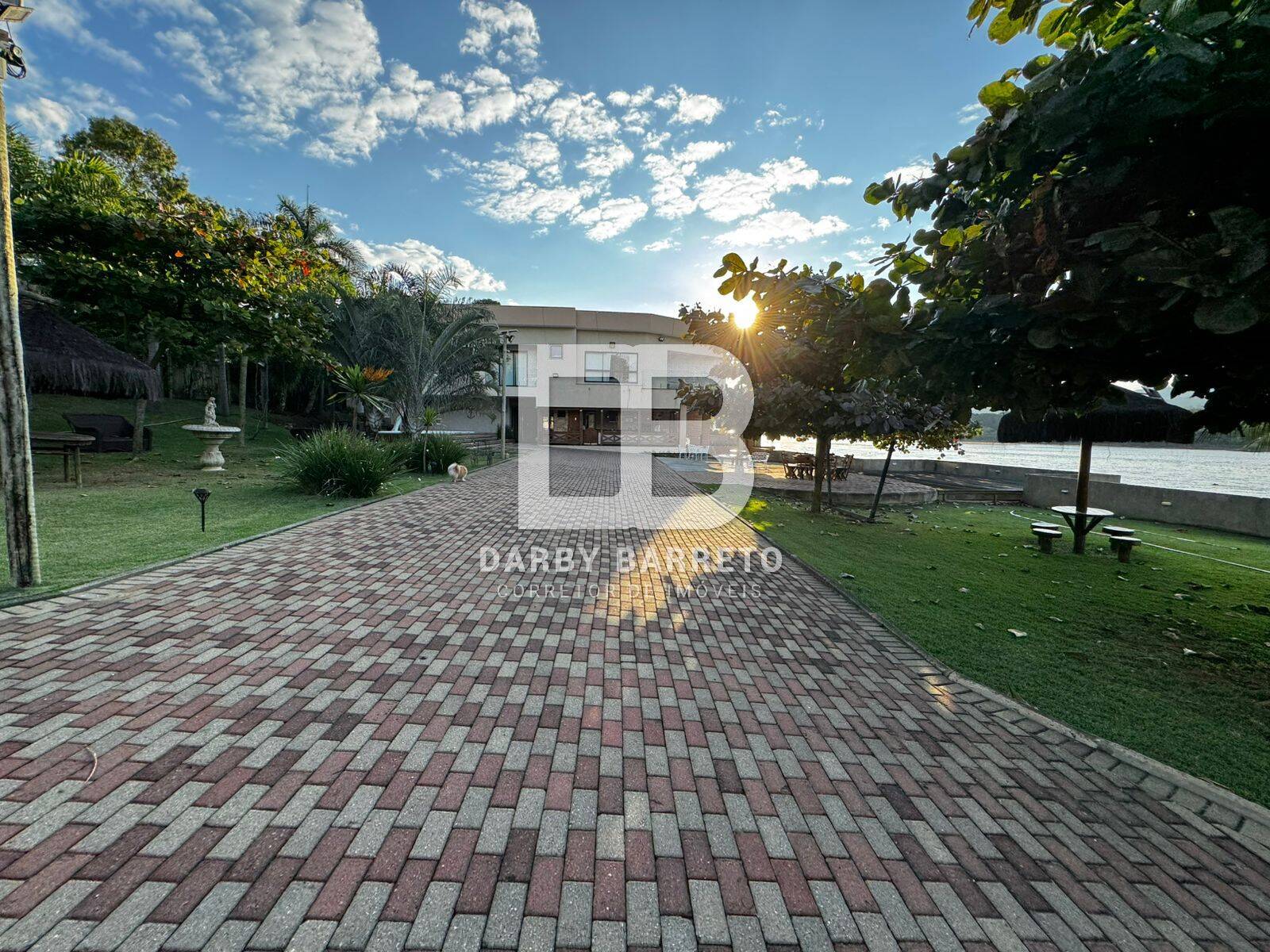 Chácara à venda com 4 quartos, 1800m² - Foto 14