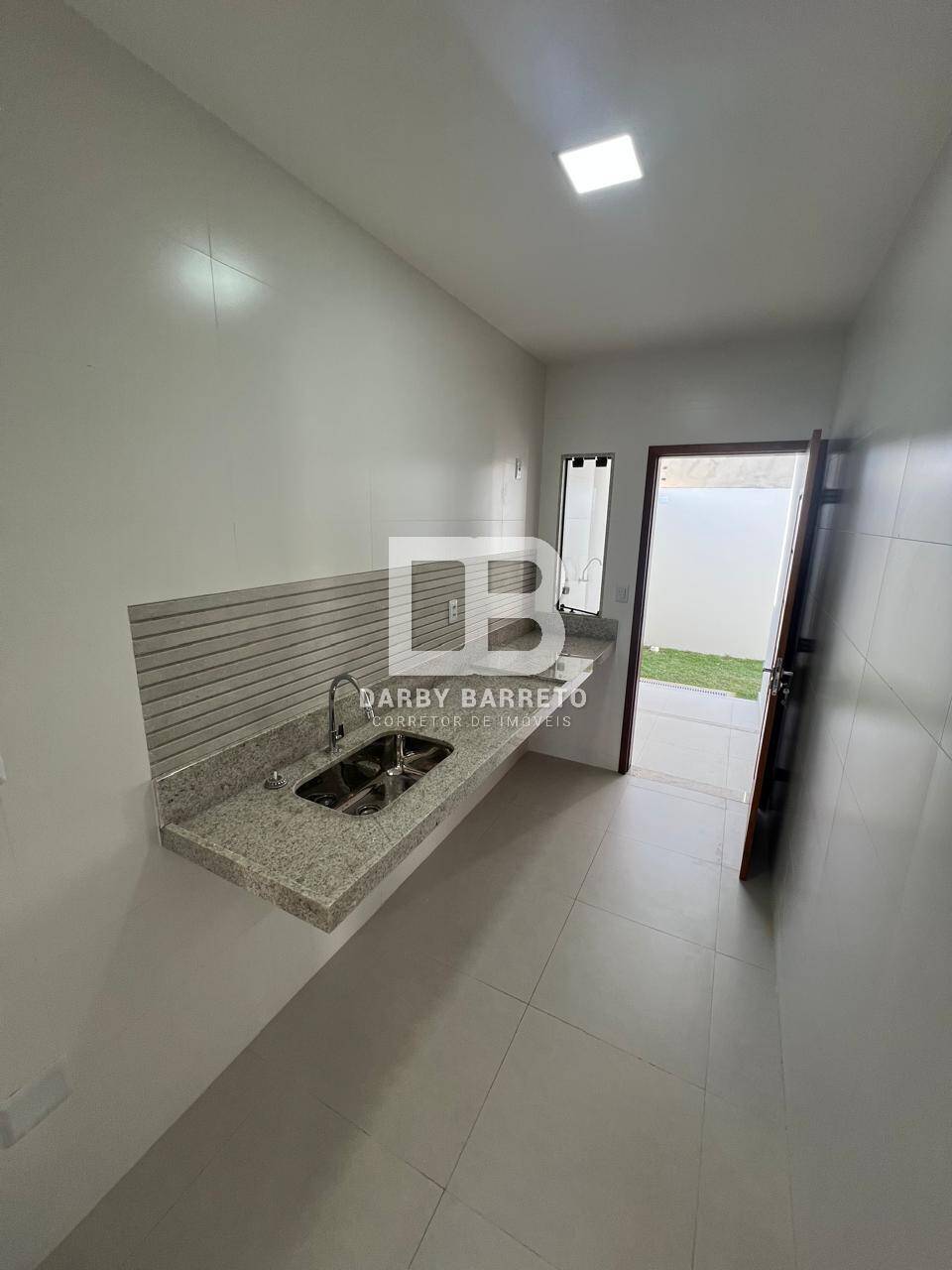 Casa à venda com 3 quartos, 96m² - Foto 10