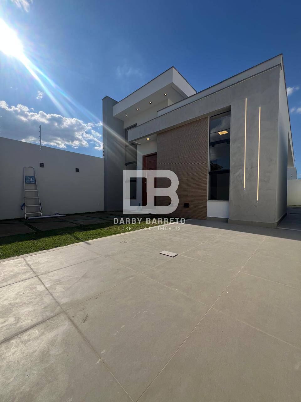 Casa à venda com 3 quartos, 96m² - Foto 2