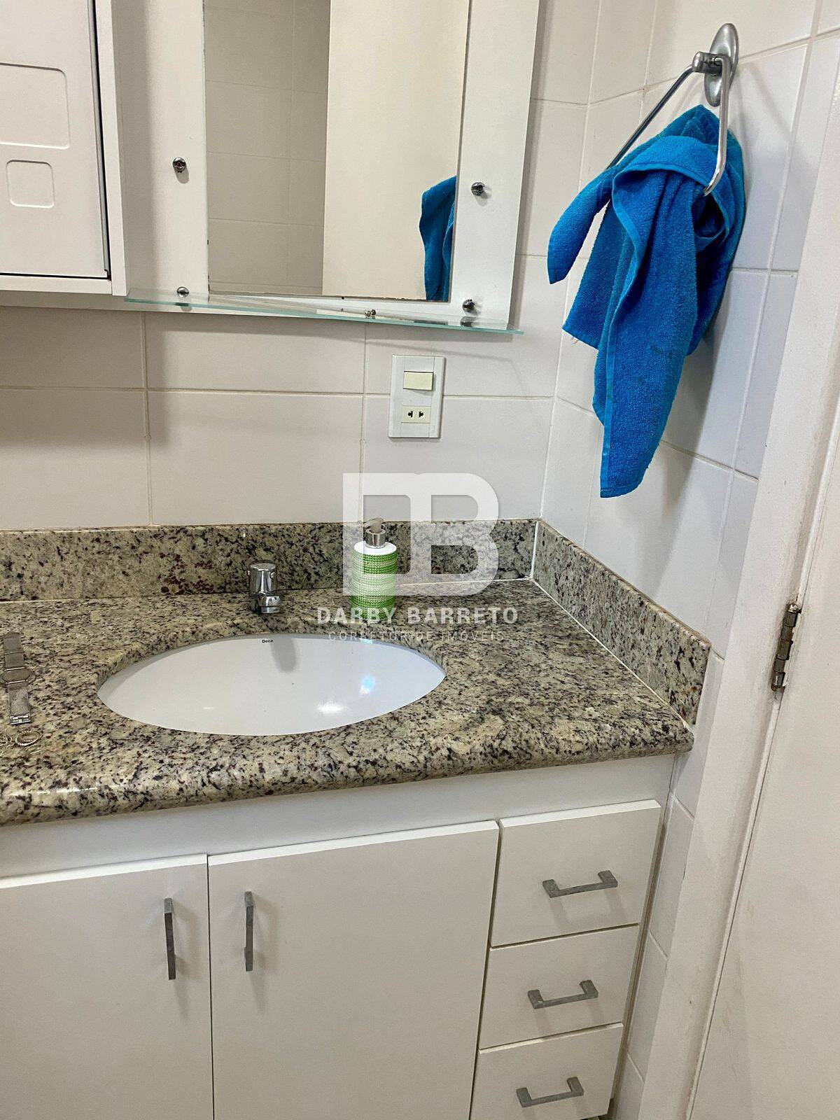 Apartamento à venda com 2 quartos, 76m² - Foto 10
