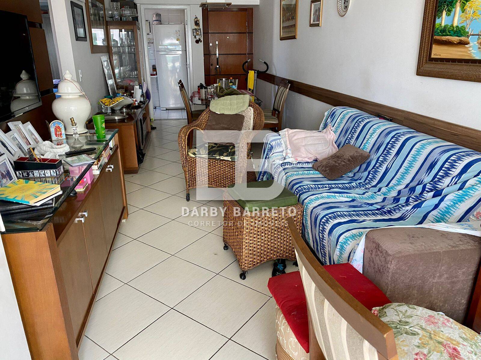 Apartamento à venda com 2 quartos, 76m² - Foto 4