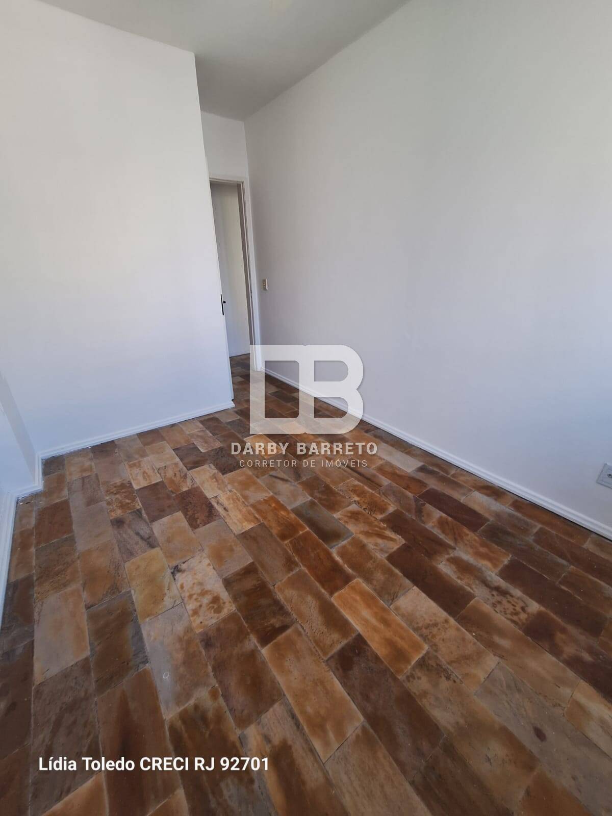 Apartamento à venda com 2 quartos, 55m² - Foto 18