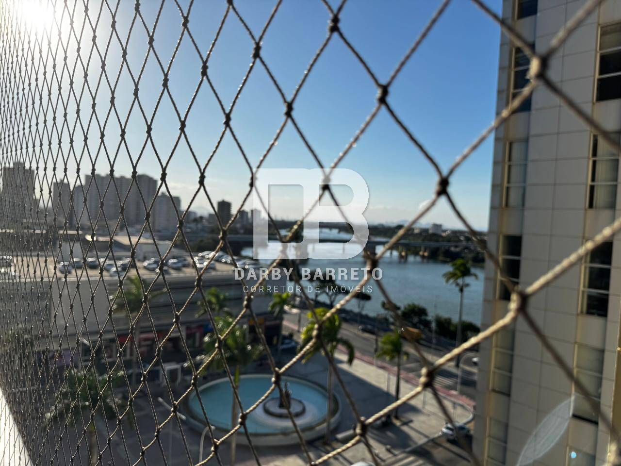 Apartamento à venda com 3 quartos, 111m² - Foto 3