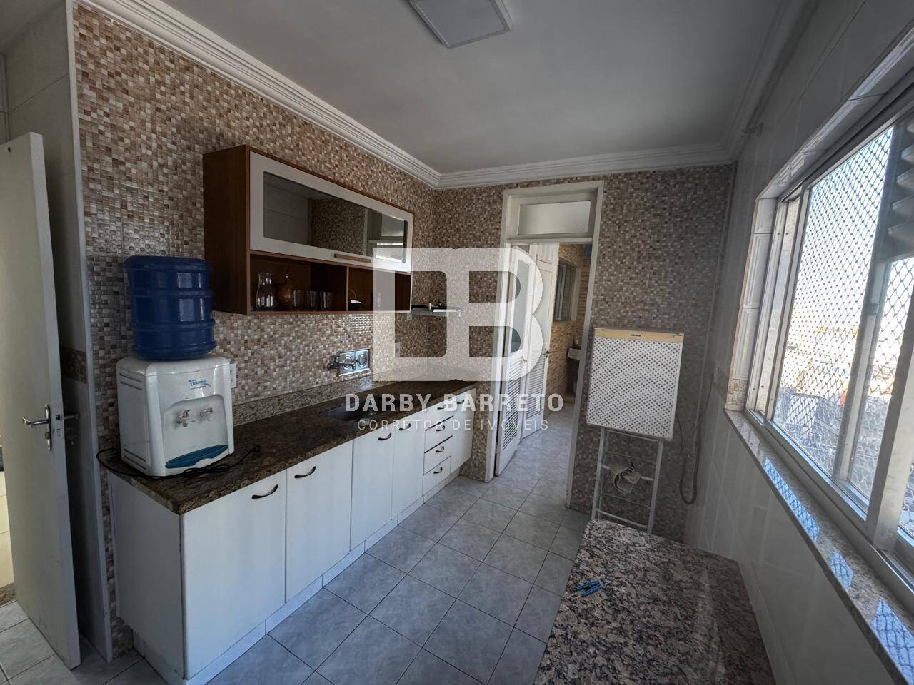 Apartamento à venda com 3 quartos, 111m² - Foto 8
