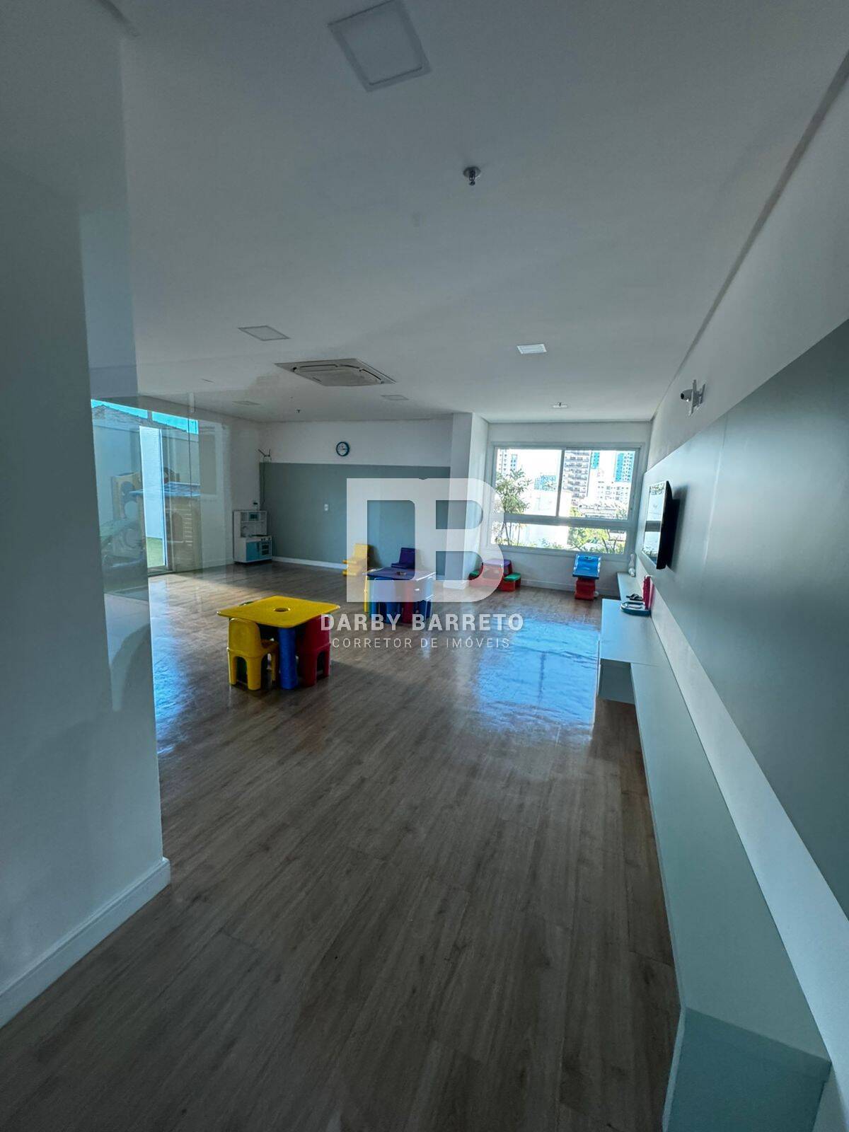 Apartamento à venda com 3 quartos, 140m² - Foto 27