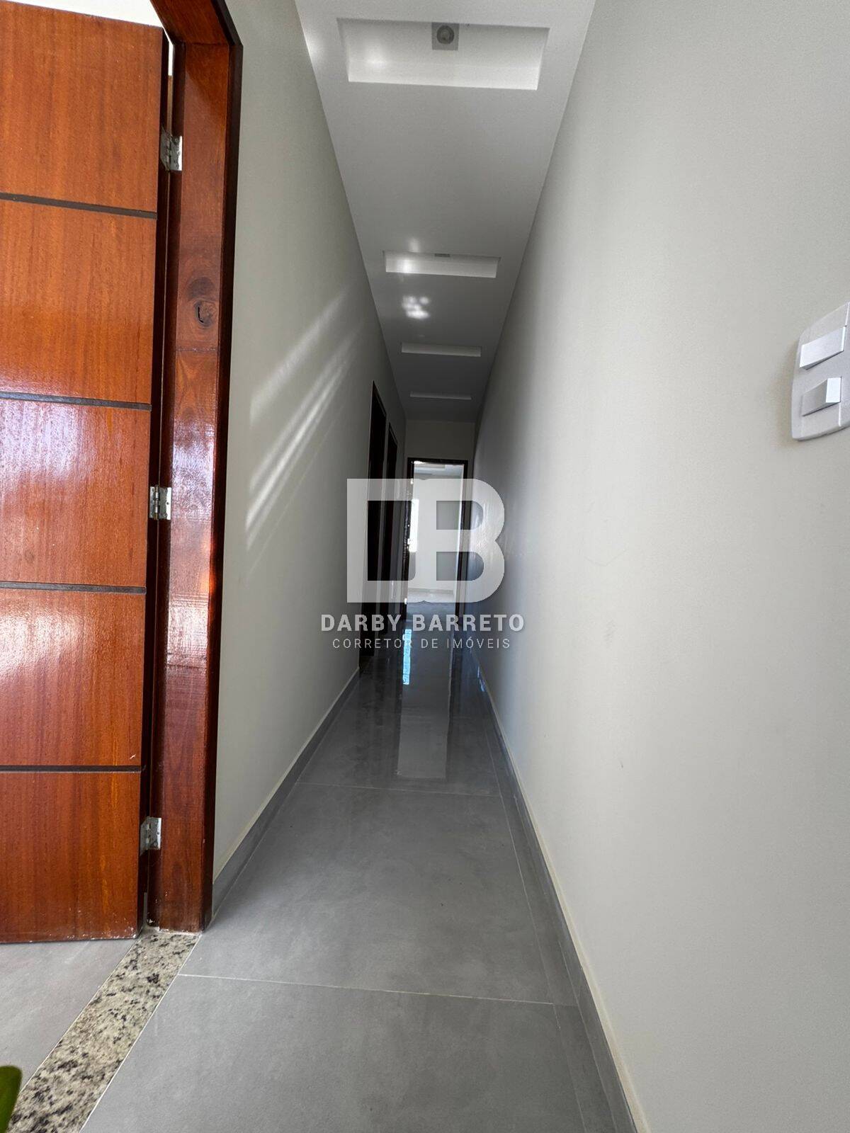 Casa à venda com 3 quartos, 110m² - Foto 8