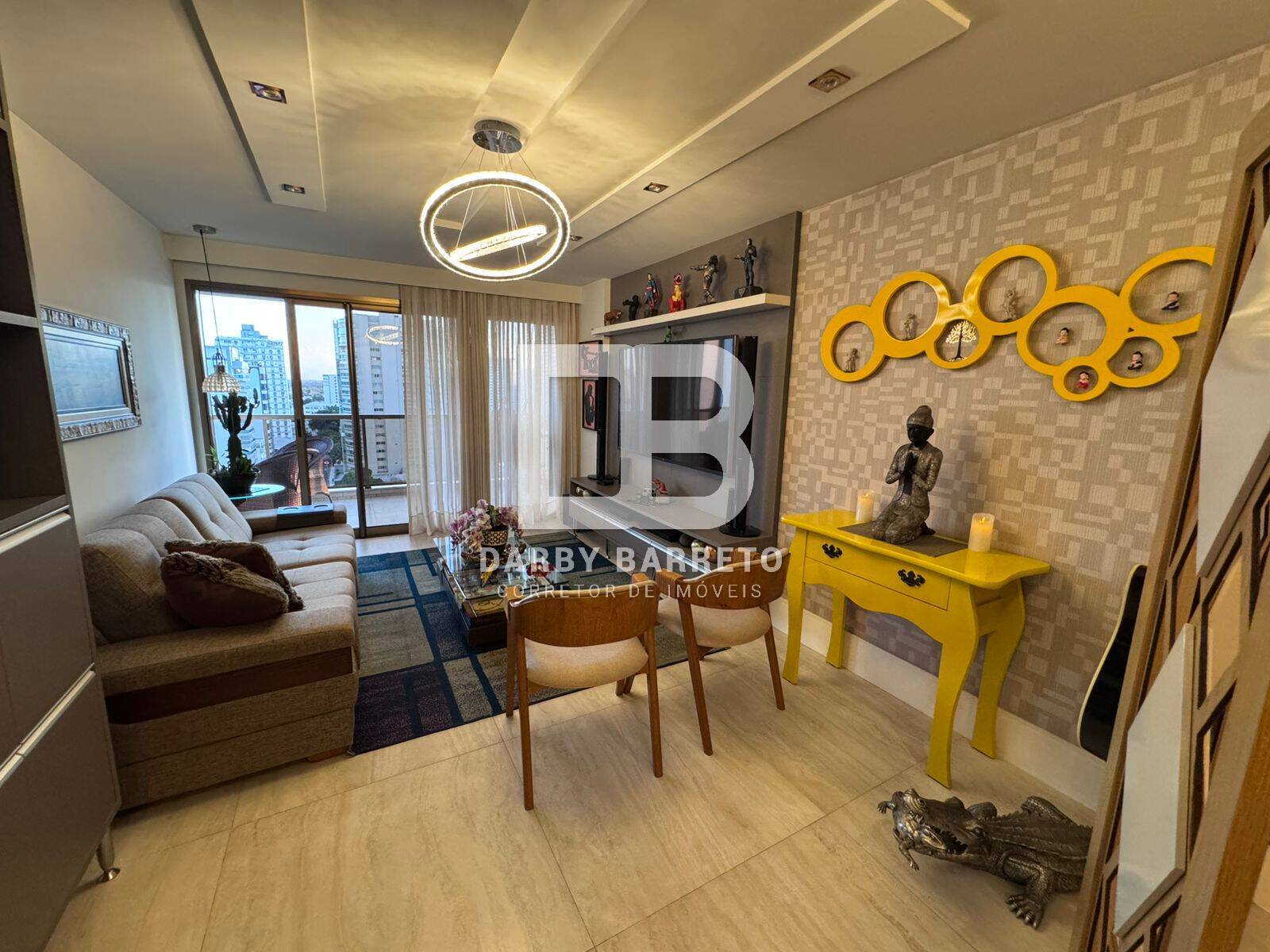 Apartamento à venda com 3 quartos, 135m² - Foto 4