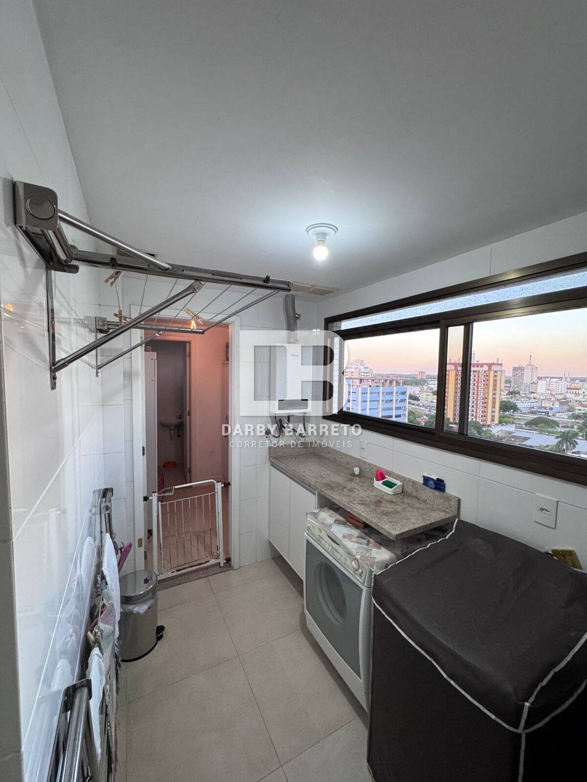 Apartamento à venda com 3 quartos, 135m² - Foto 19