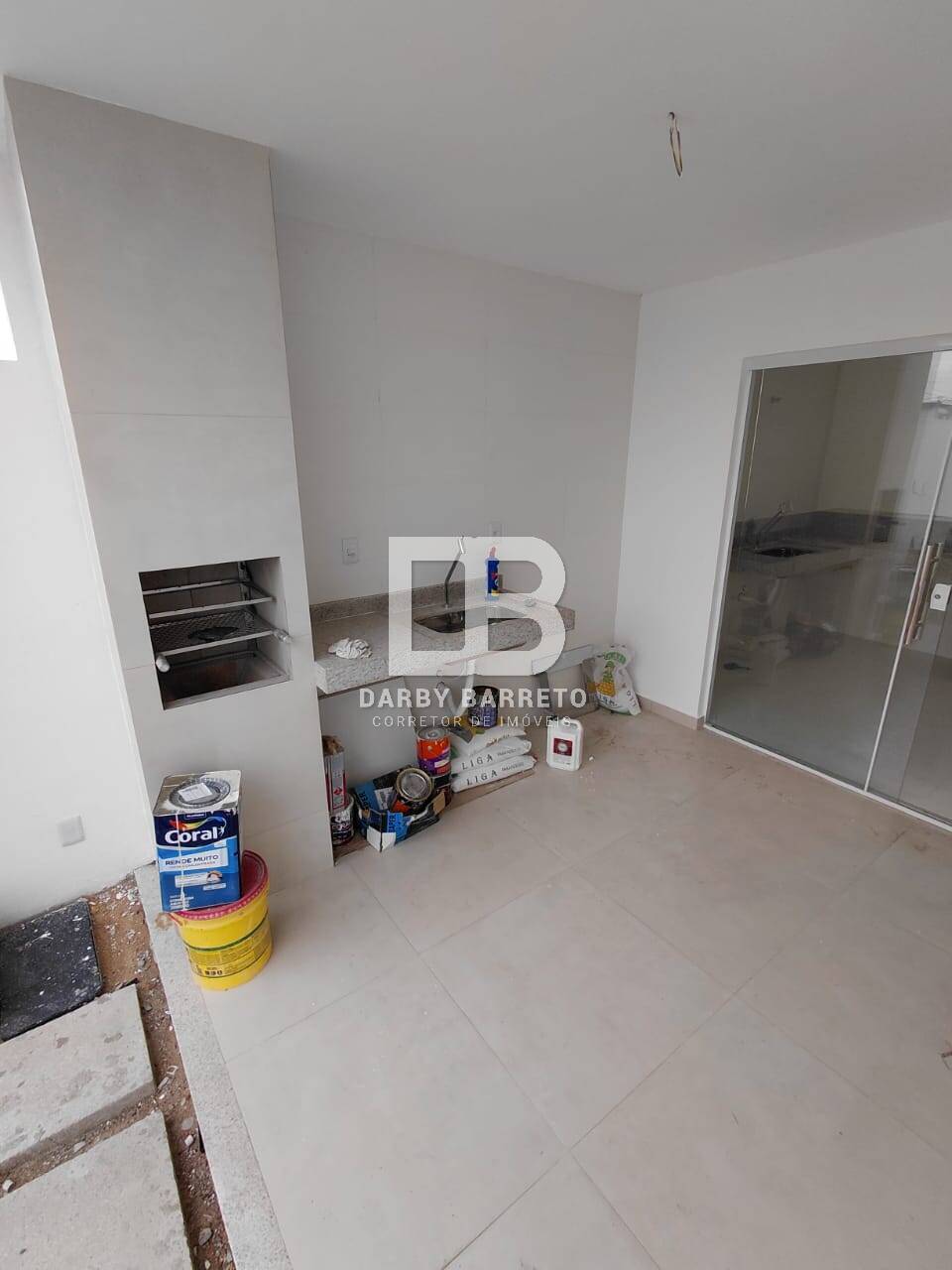 Casa à venda com 3 quartos, 96m² - Foto 10