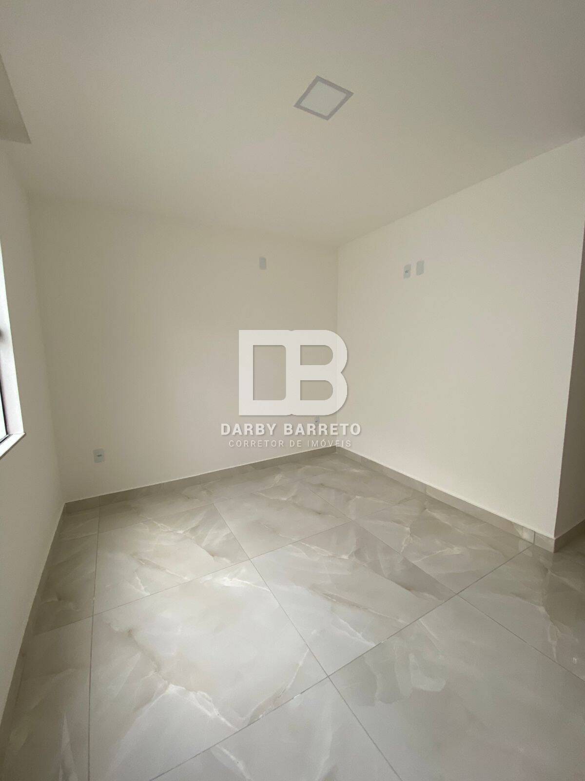 Casa à venda com 3 quartos, 83m² - Foto 10