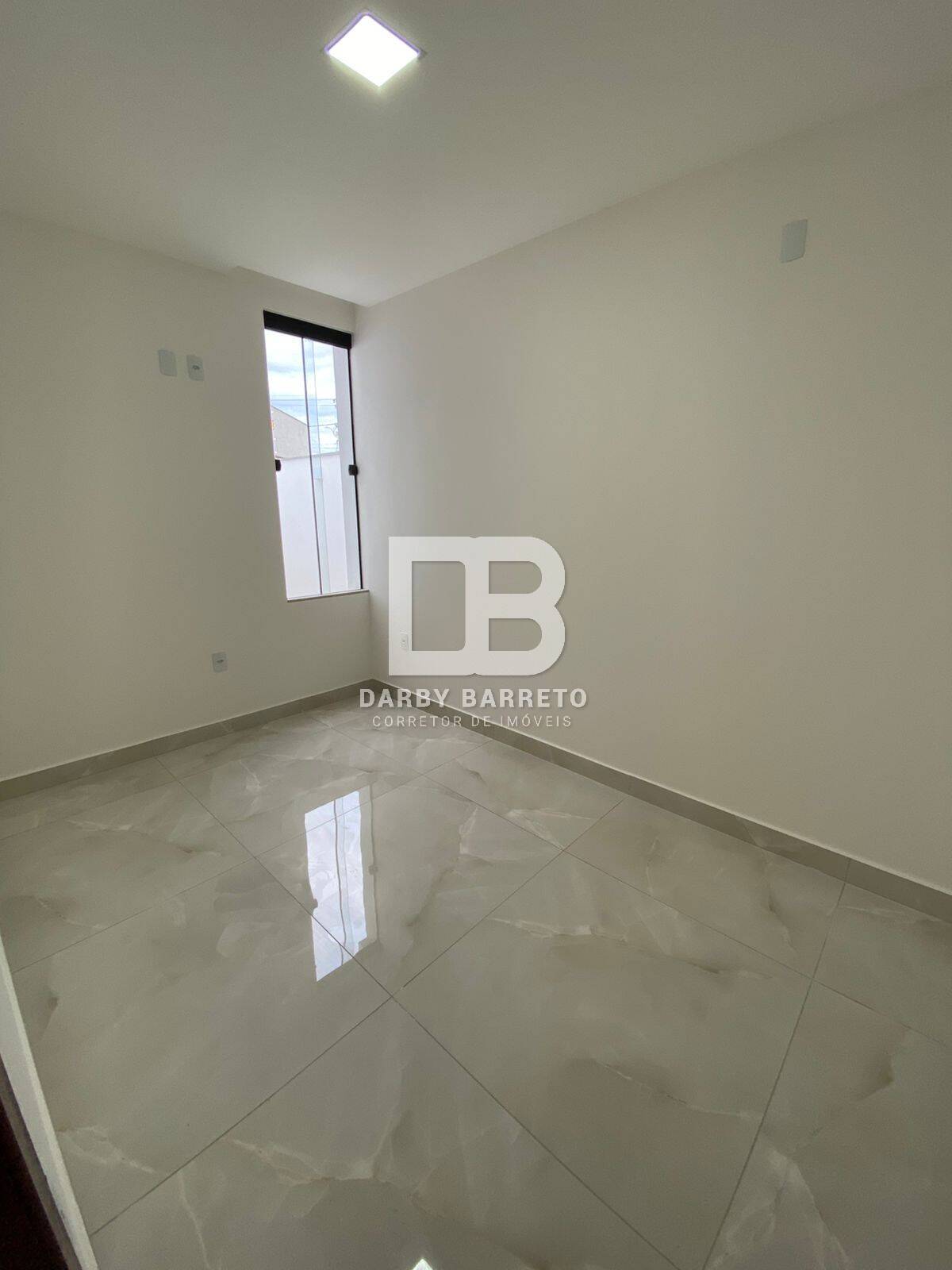 Casa à venda com 3 quartos, 83m² - Foto 8