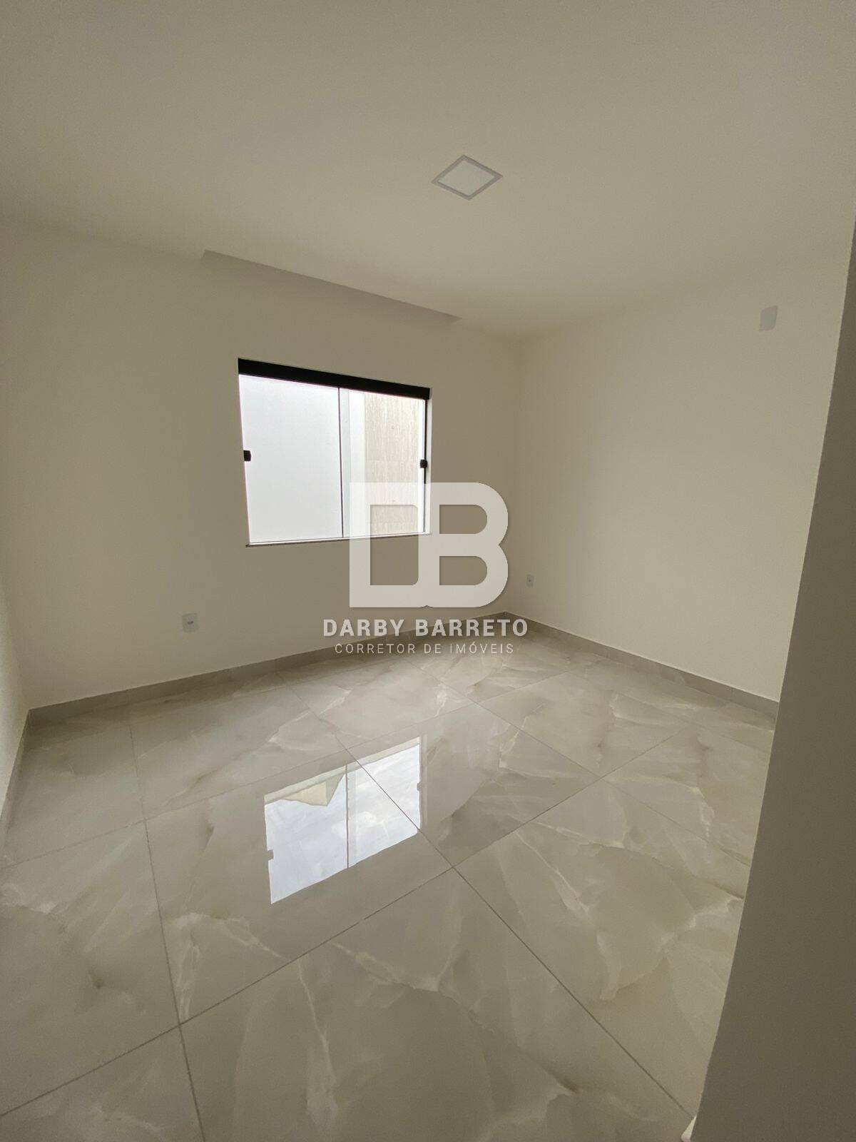 Casa à venda com 3 quartos, 83m² - Foto 11